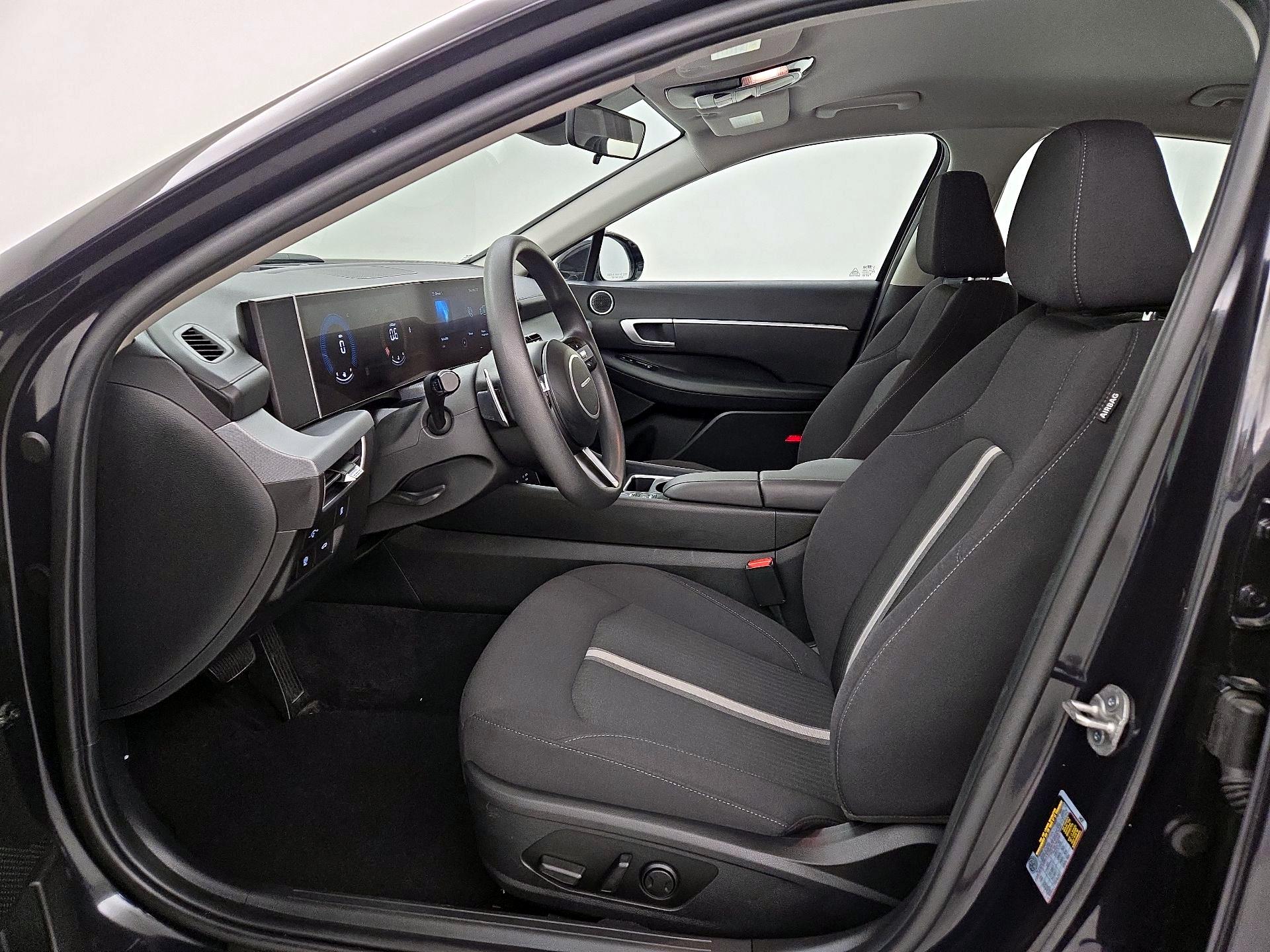 Thumbnail: 2025 Hyundai Sonata - 11