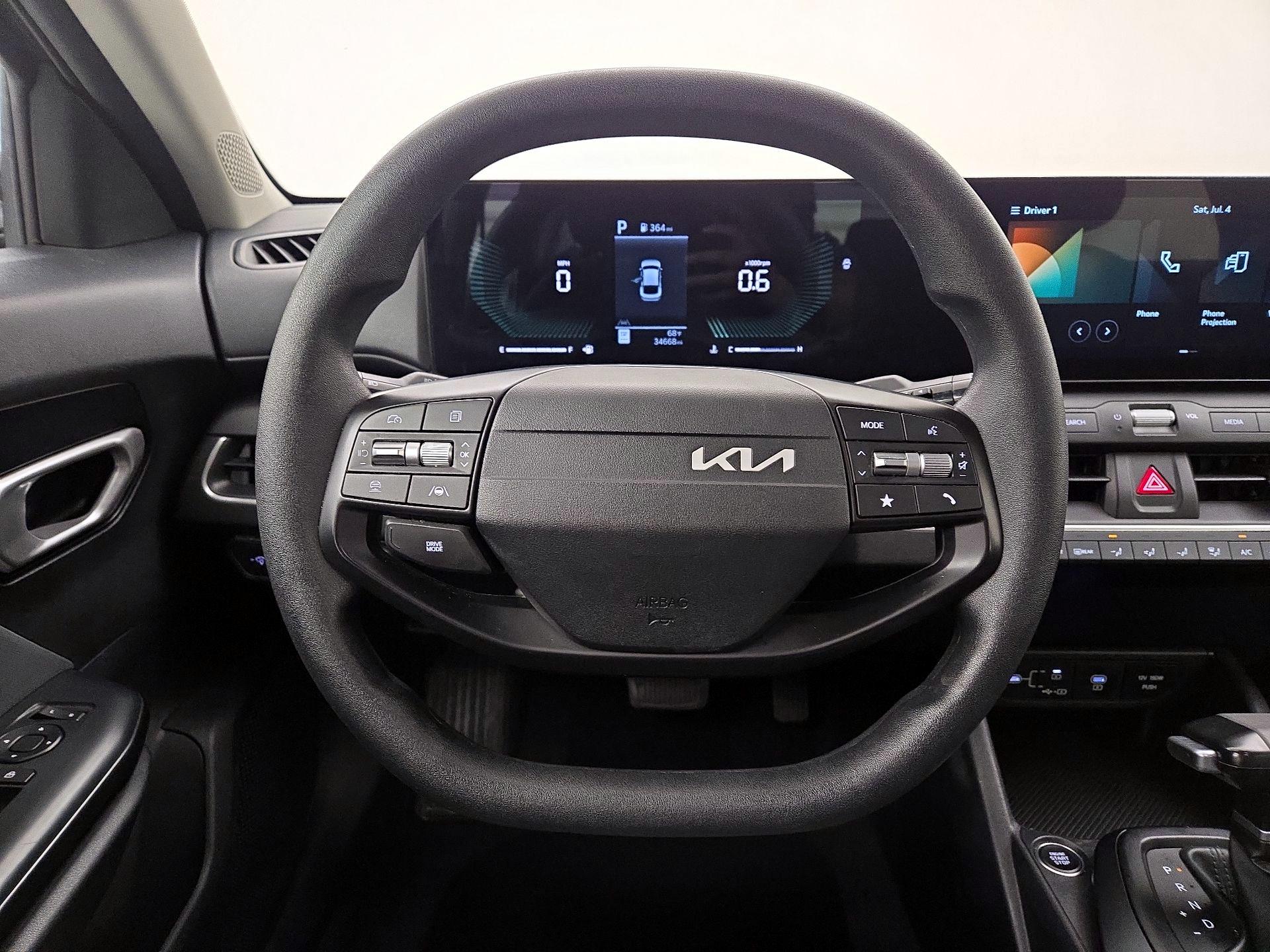 Thumbnail: 2025 Kia K4 - 10
