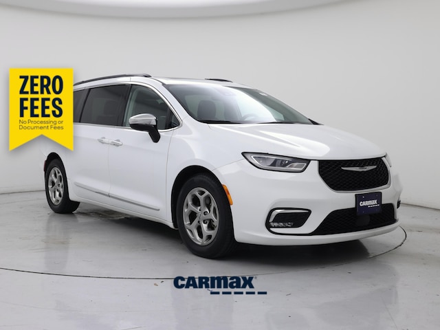 White 2023 Chrysler Pacifica Minivan Front-Wheel Drive Automatic