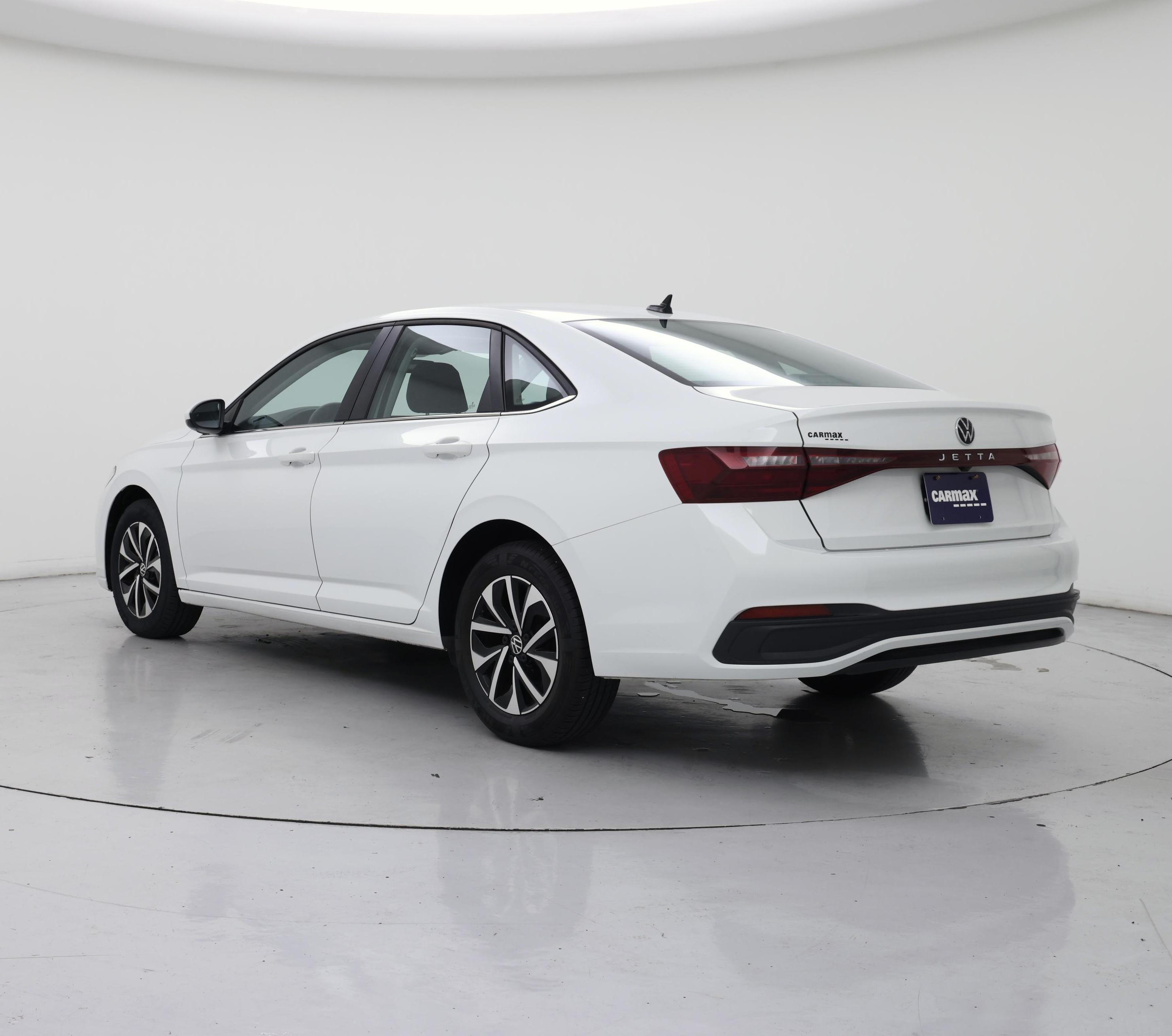 Thumbnail: 2025 Volkswagen Jetta - 2