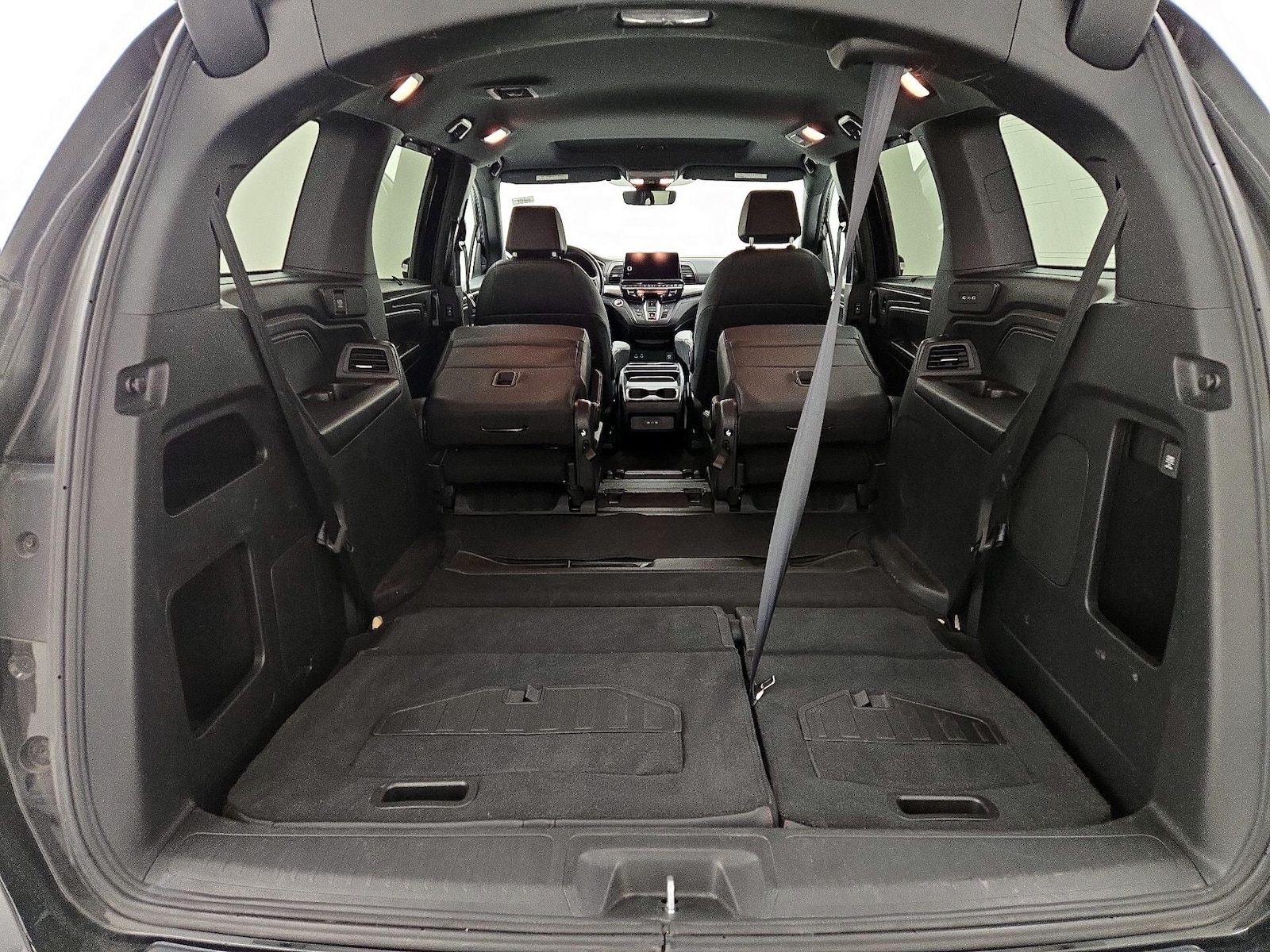 2025 Honda Odyssey Sport L - Photo 24