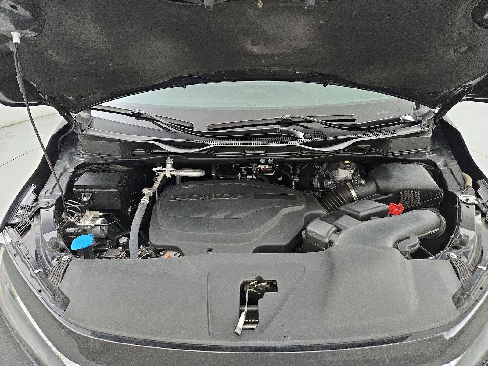 2025 Honda Odyssey Sport L - Photo 25