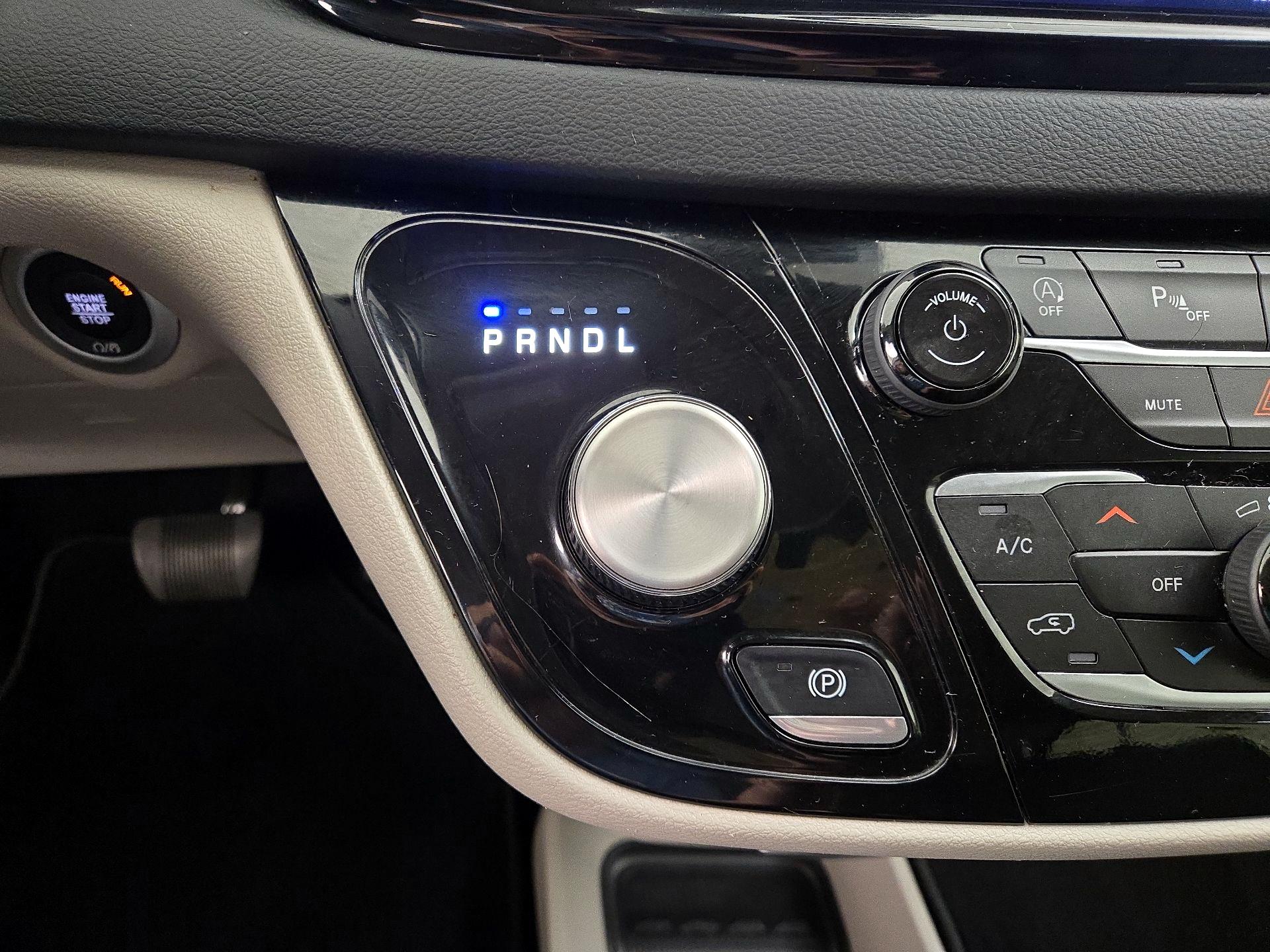 Thumbnail: 2024 Chrysler Pacifica - 17