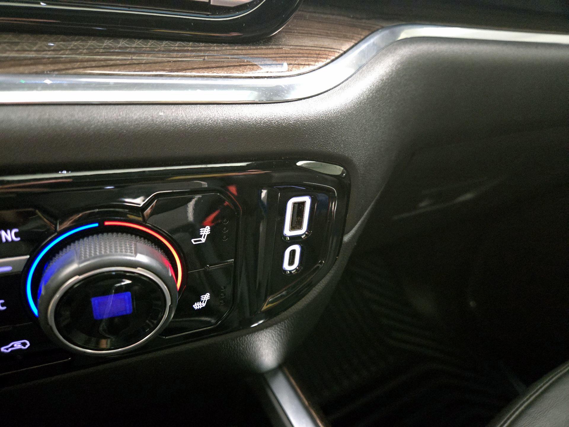 Thumbnail: 2024 Chevrolet Silverado 1500 - 18