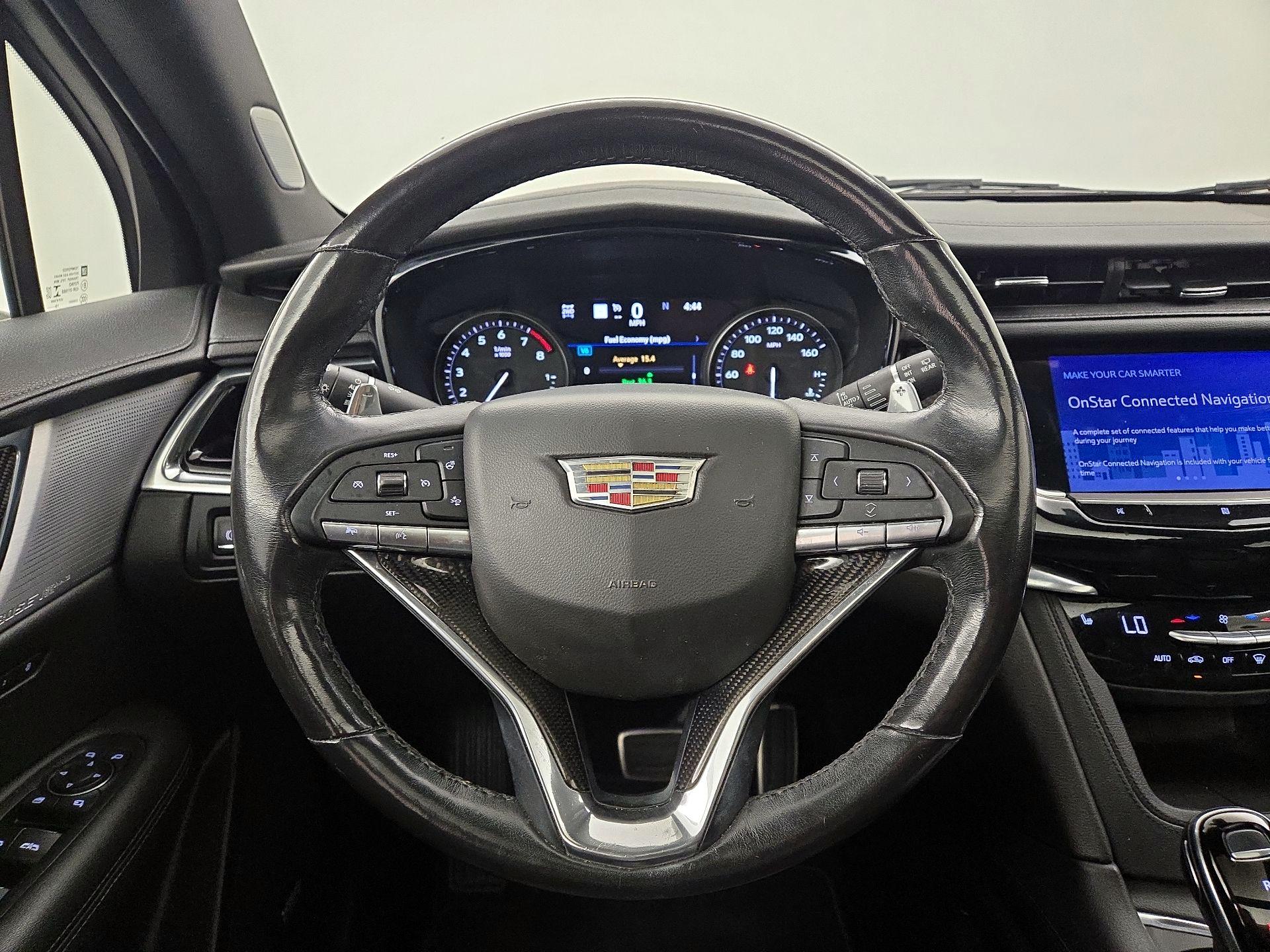 Thumbnail: 2020 Cadillac XT6 - 10
