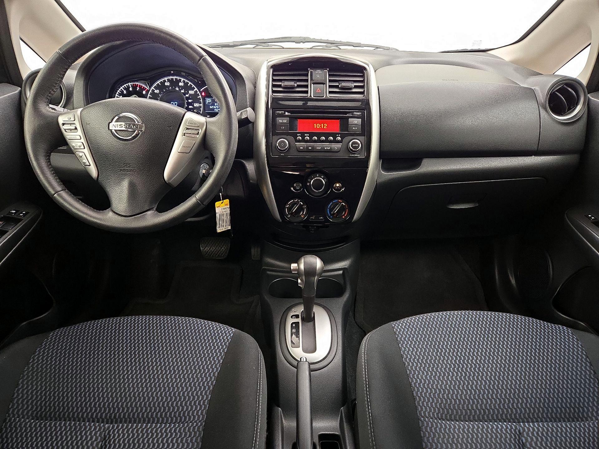 Thumbnail: 2015 Nissan Versa Note - 9