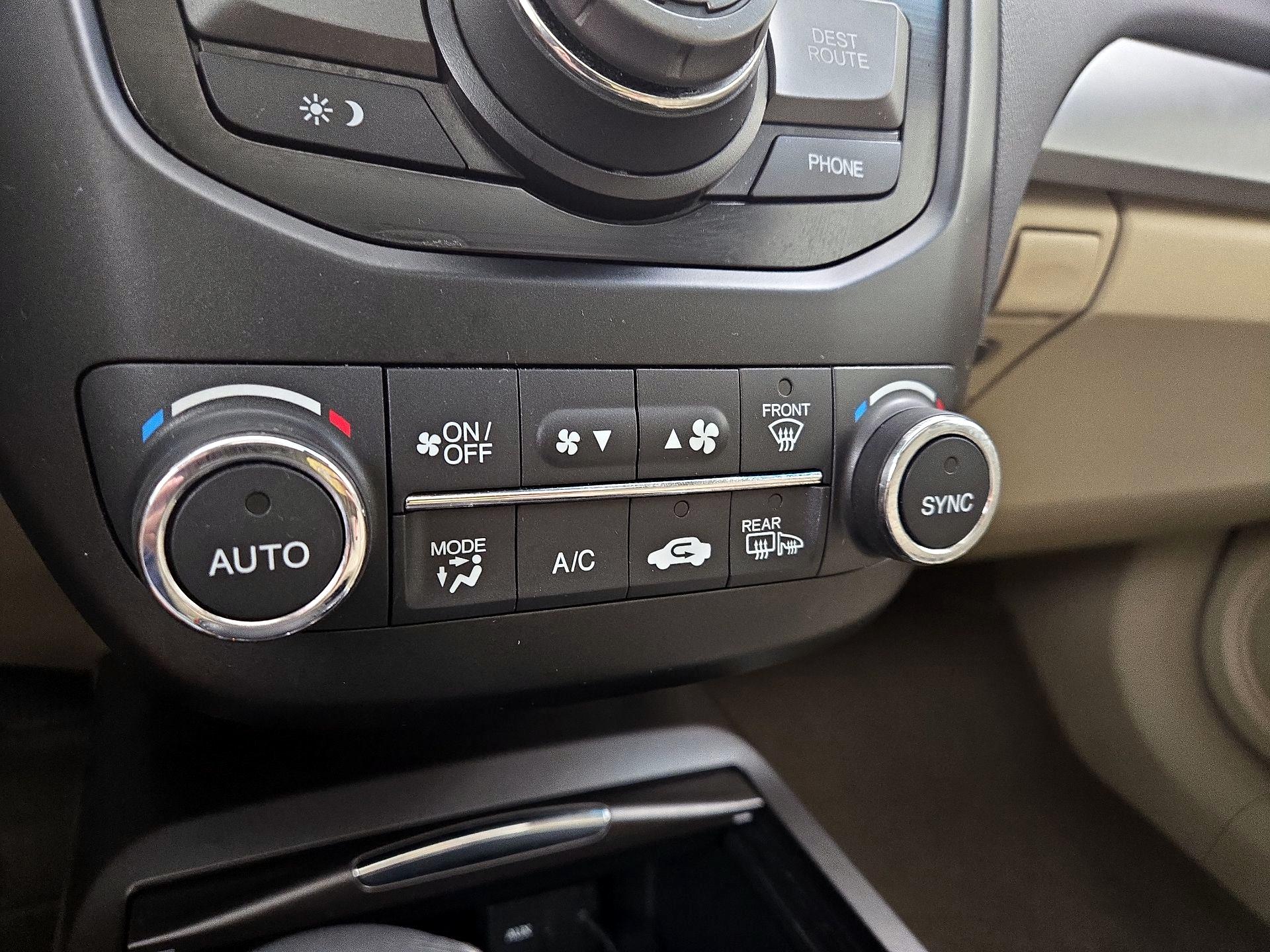 Thumbnail: 2015 Acura RDX - 17