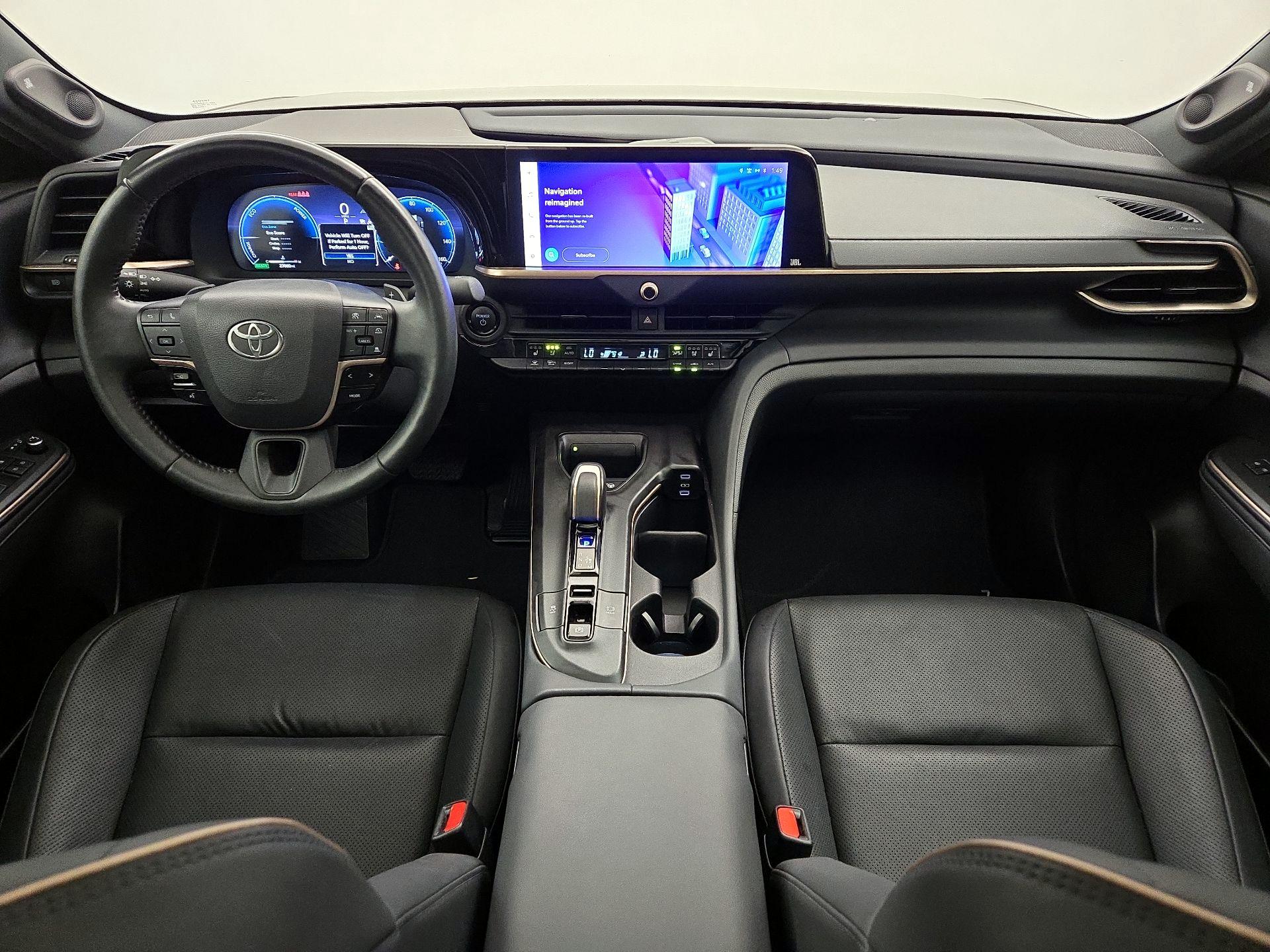 Thumbnail: 2023 Toyota Crown - 9