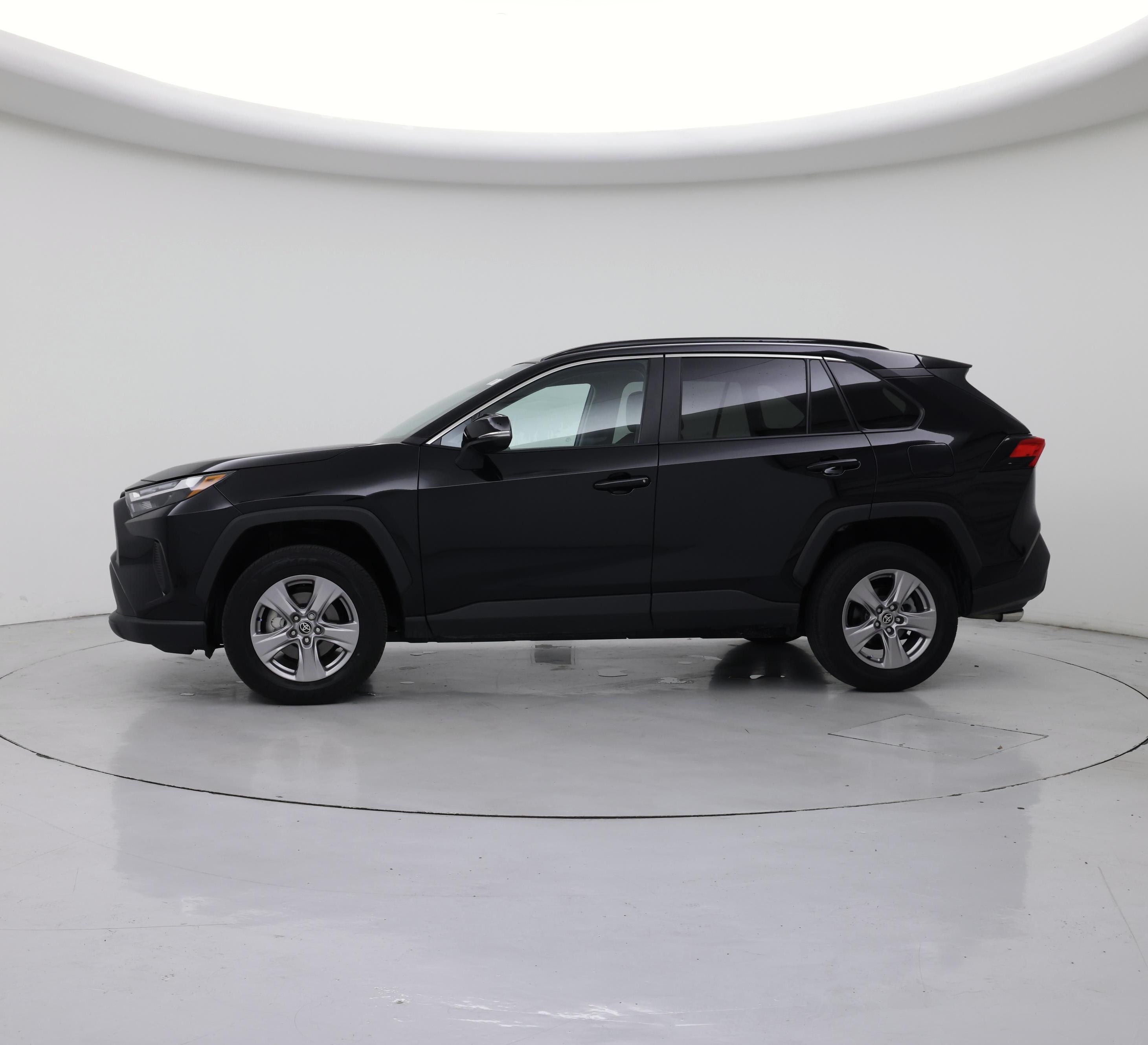 Thumbnail: 2025 Toyota RAV4 - 3