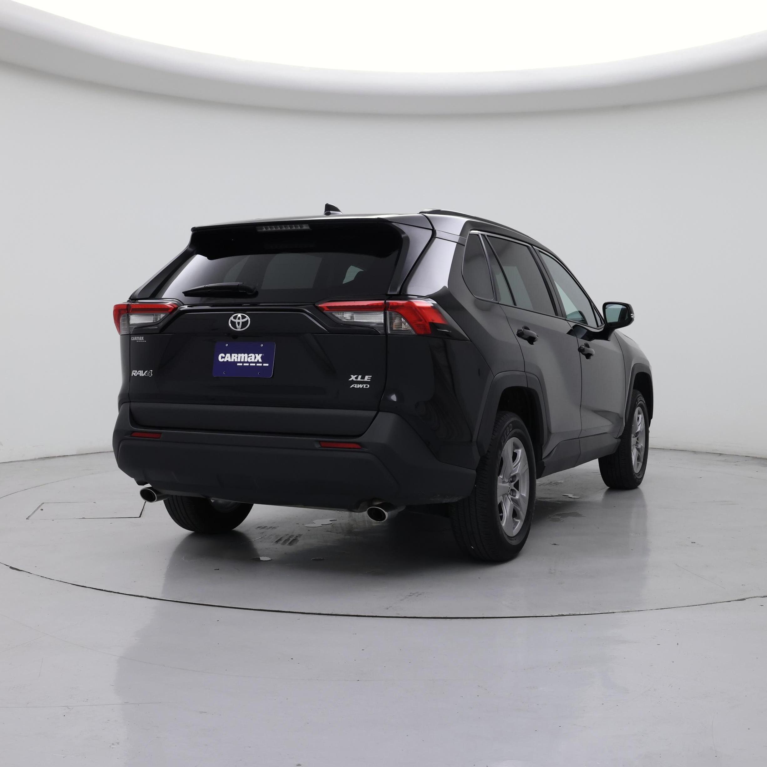 Thumbnail: 2025 Toyota RAV4 - 8