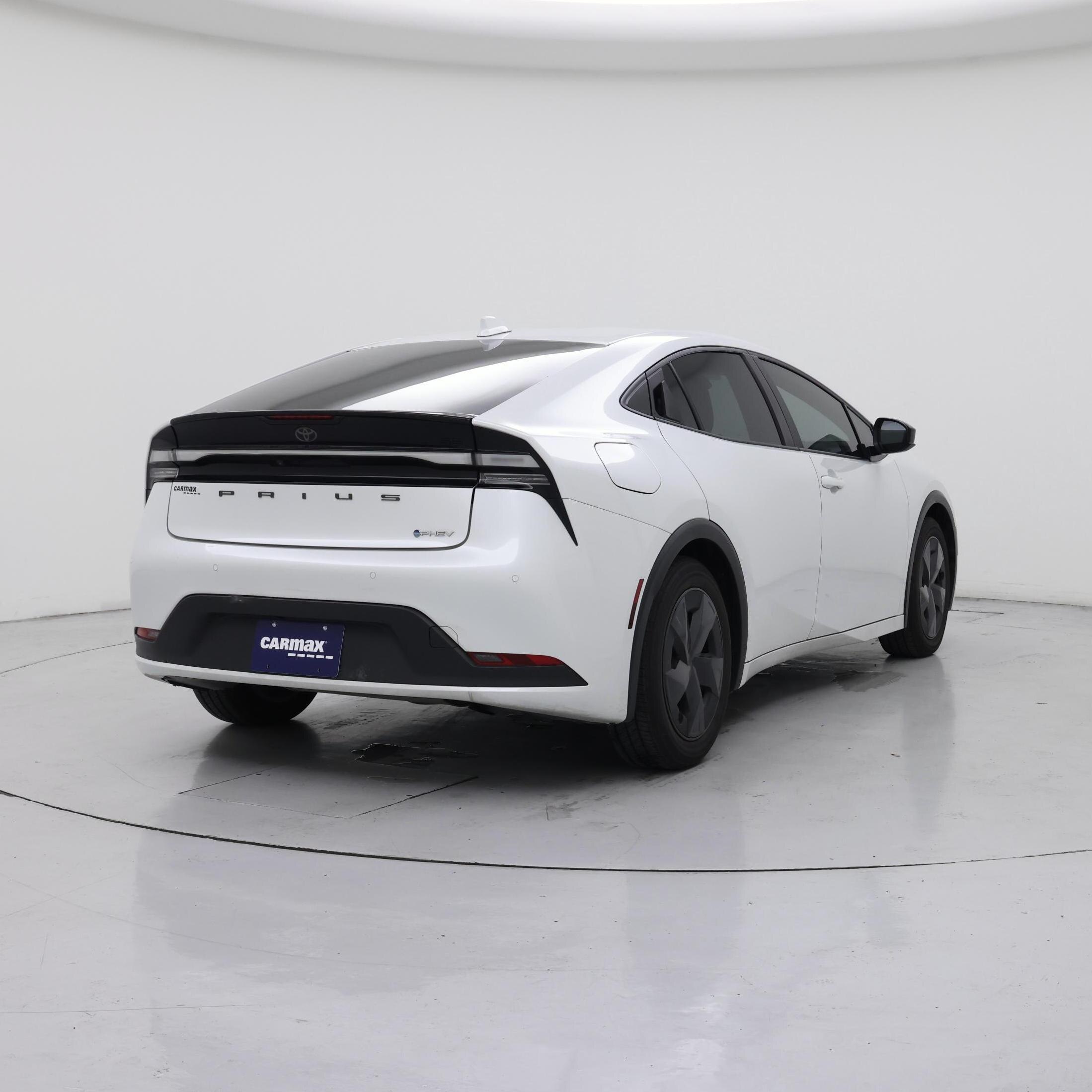 Thumbnail: 2025 Toyota Prius - 8