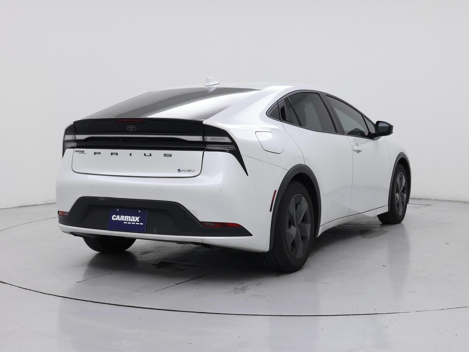 2025 Toyota Prius SE - Photo 9