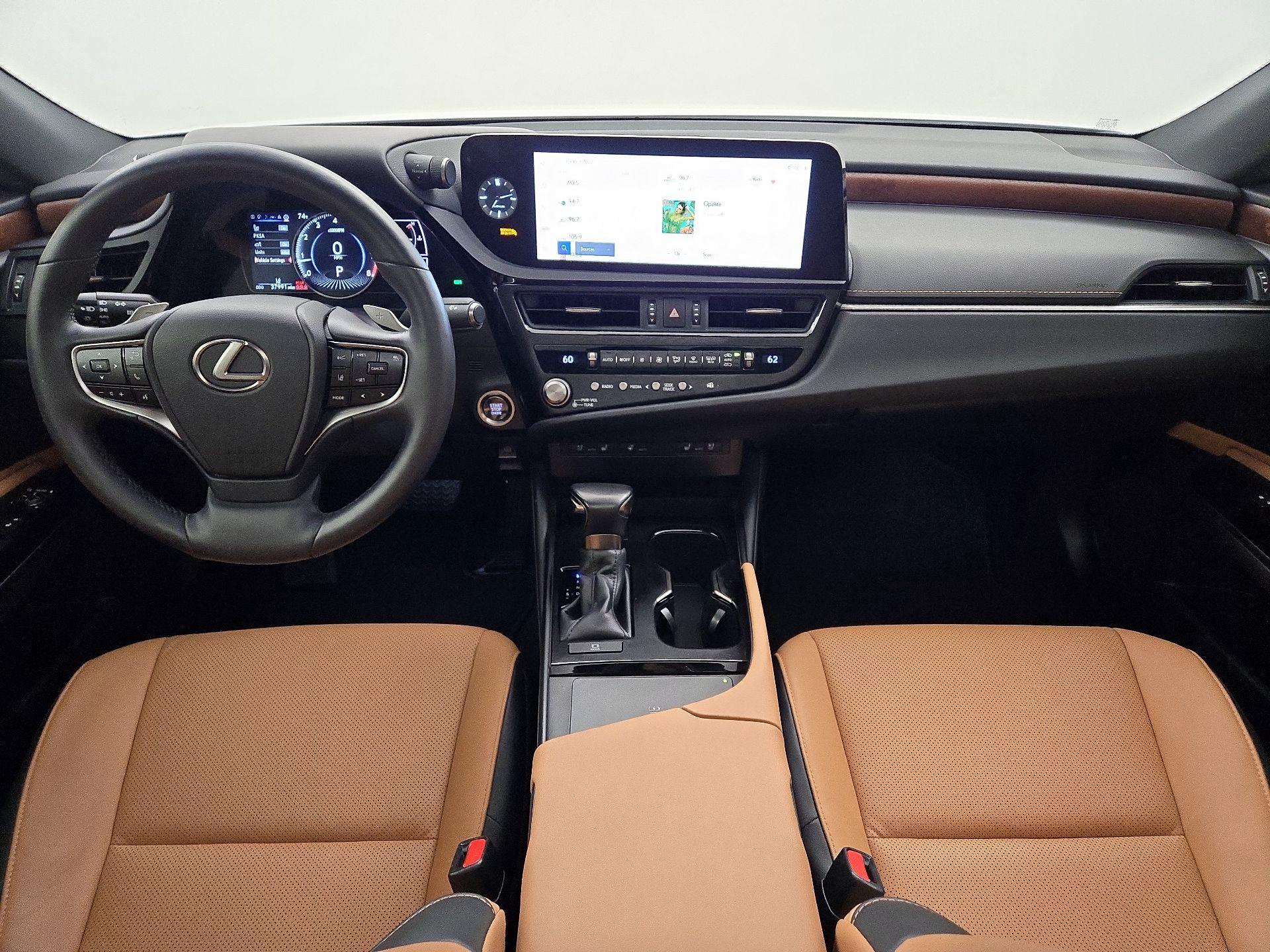 Thumbnail: 2023 Lexus ES - 9