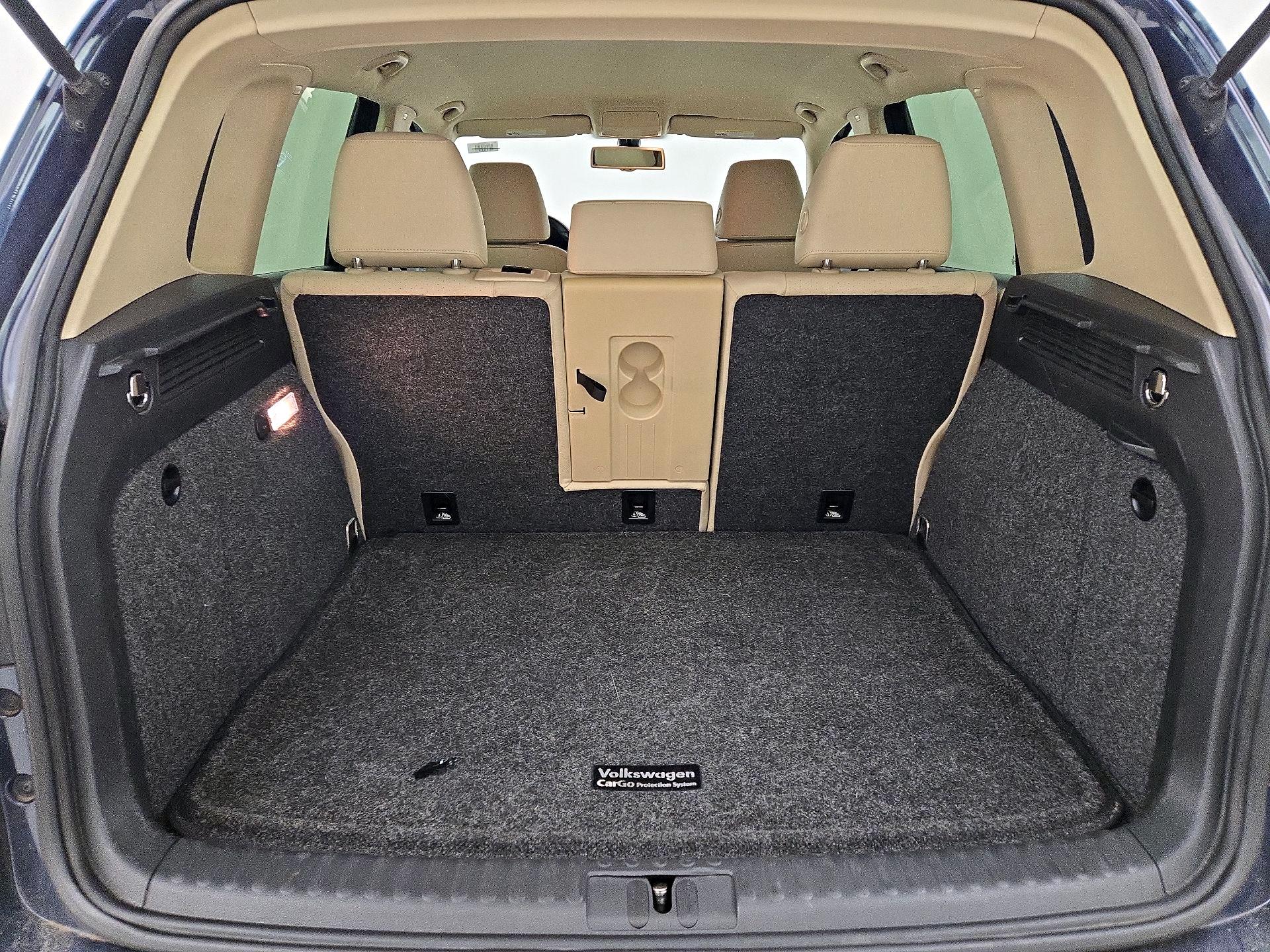 Thumbnail: 2016 Volkswagen Tiguan - 20