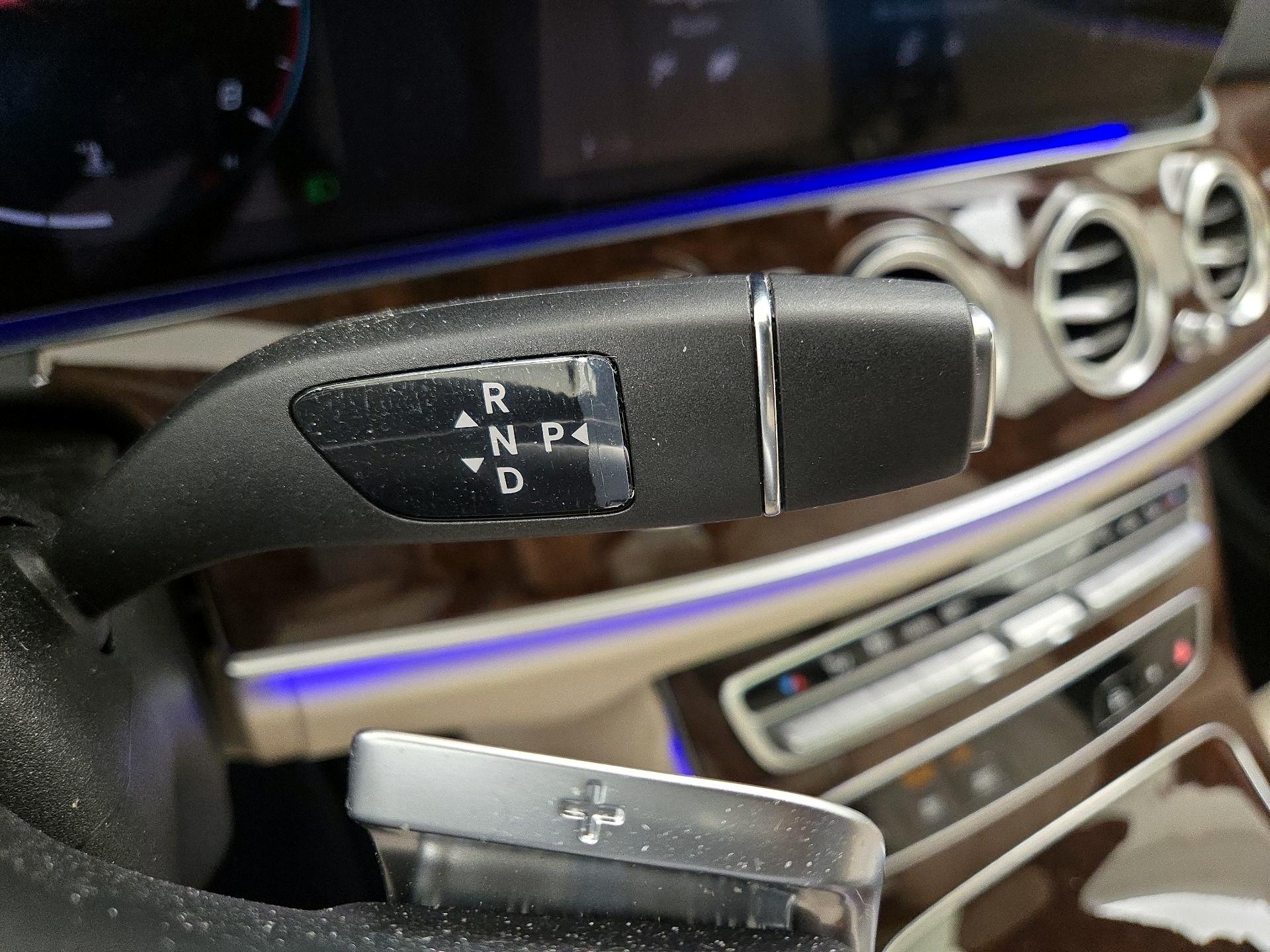 Thumbnail: 2023 Mercedes-Benz E-Class - 18