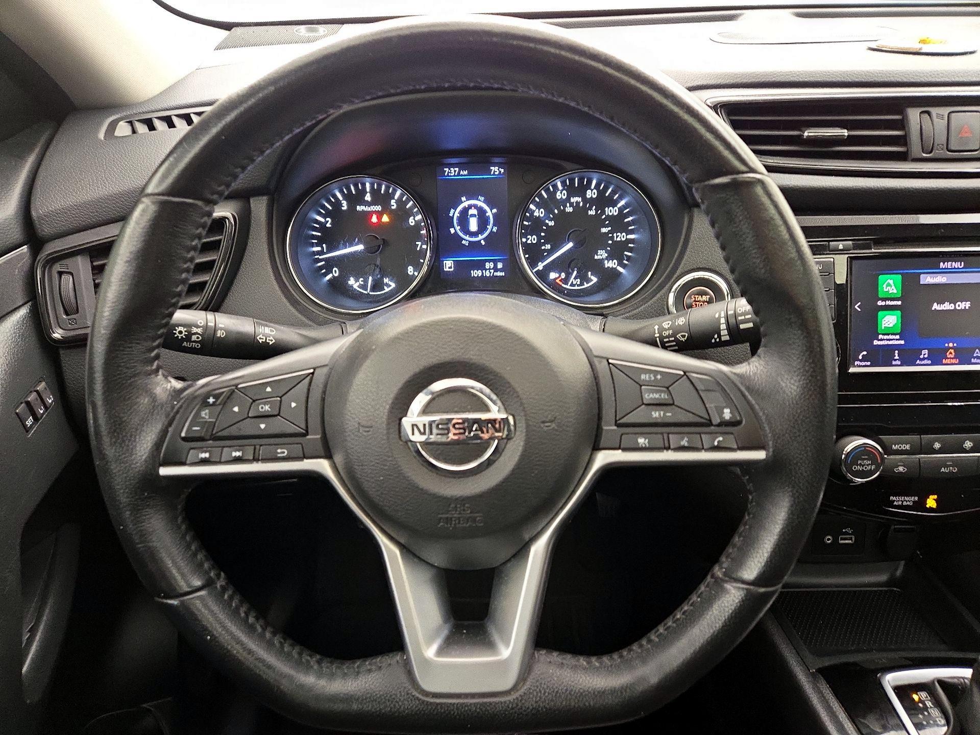 Thumbnail: 2018 Nissan Rogue - 10