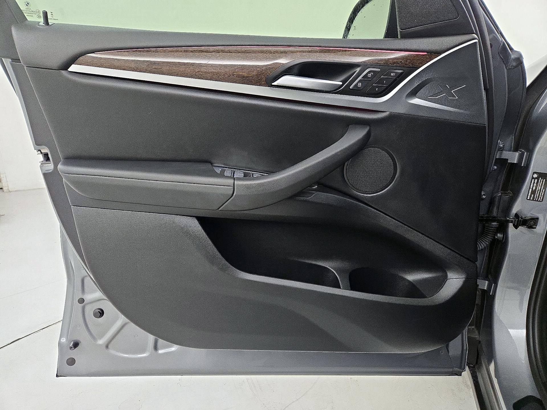 Thumbnail: 2023 BMW X3 - 12
