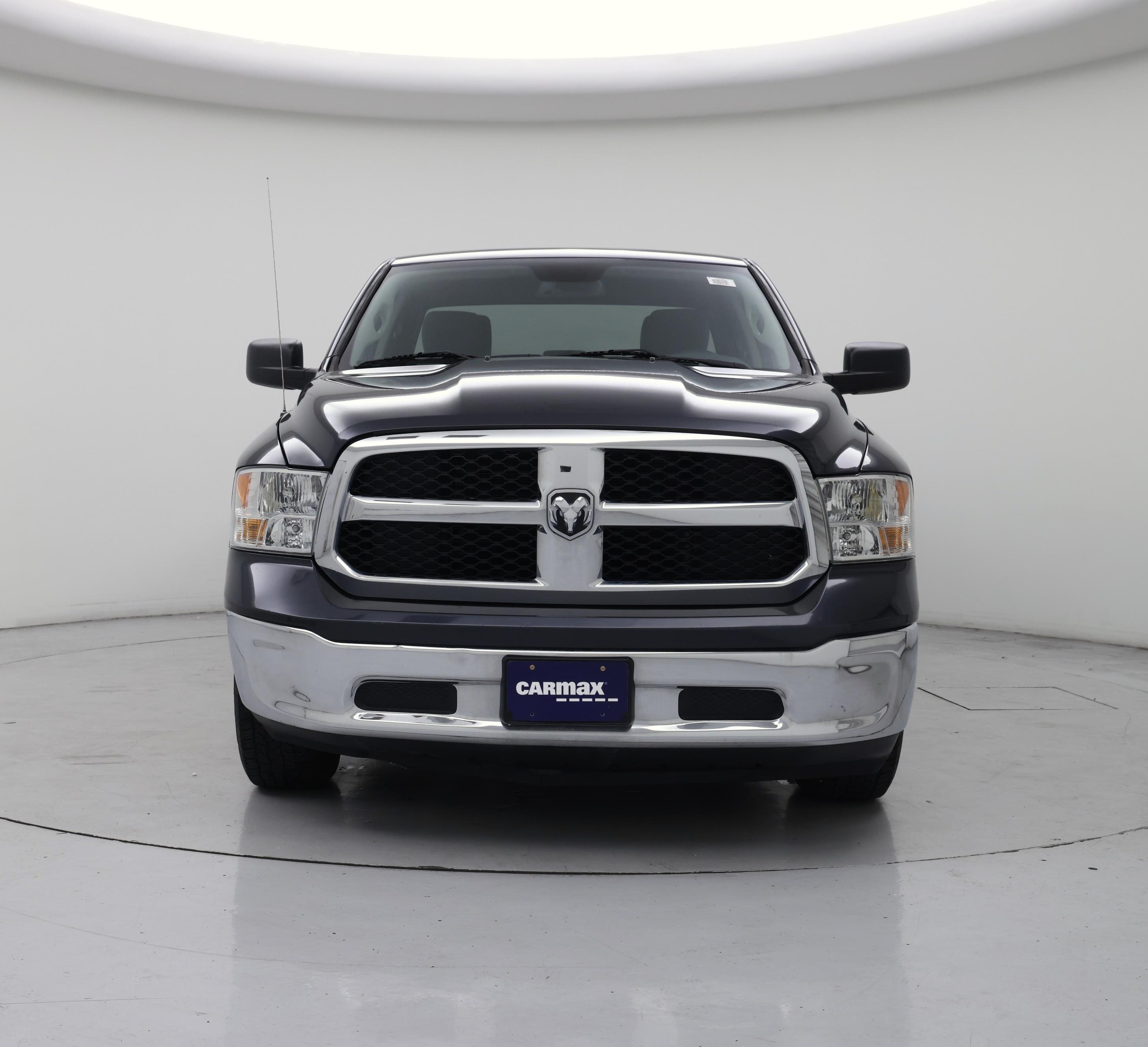 Thumbnail: 2019 RAM 1500 Classic - 5