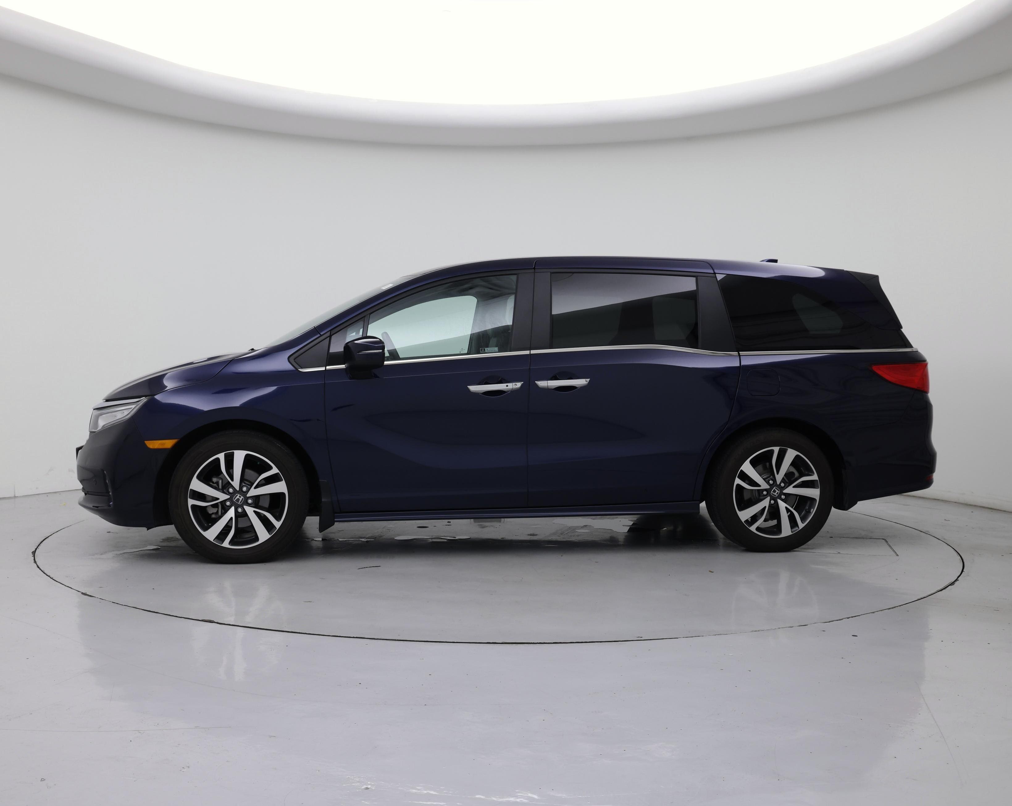 Thumbnail: 2023 Honda Odyssey - 3