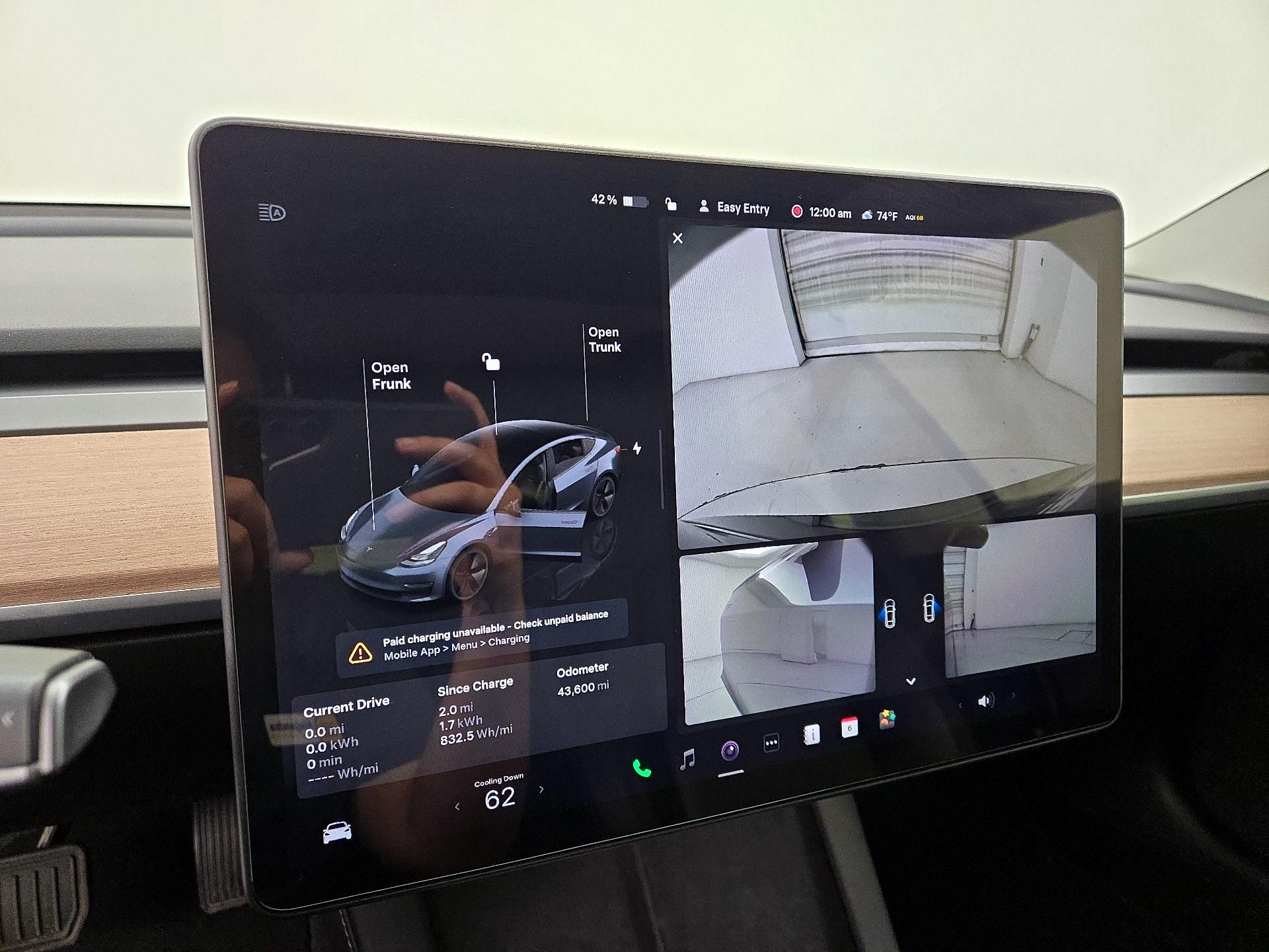 Thumbnail: 2022 Tesla Model 3 - 14