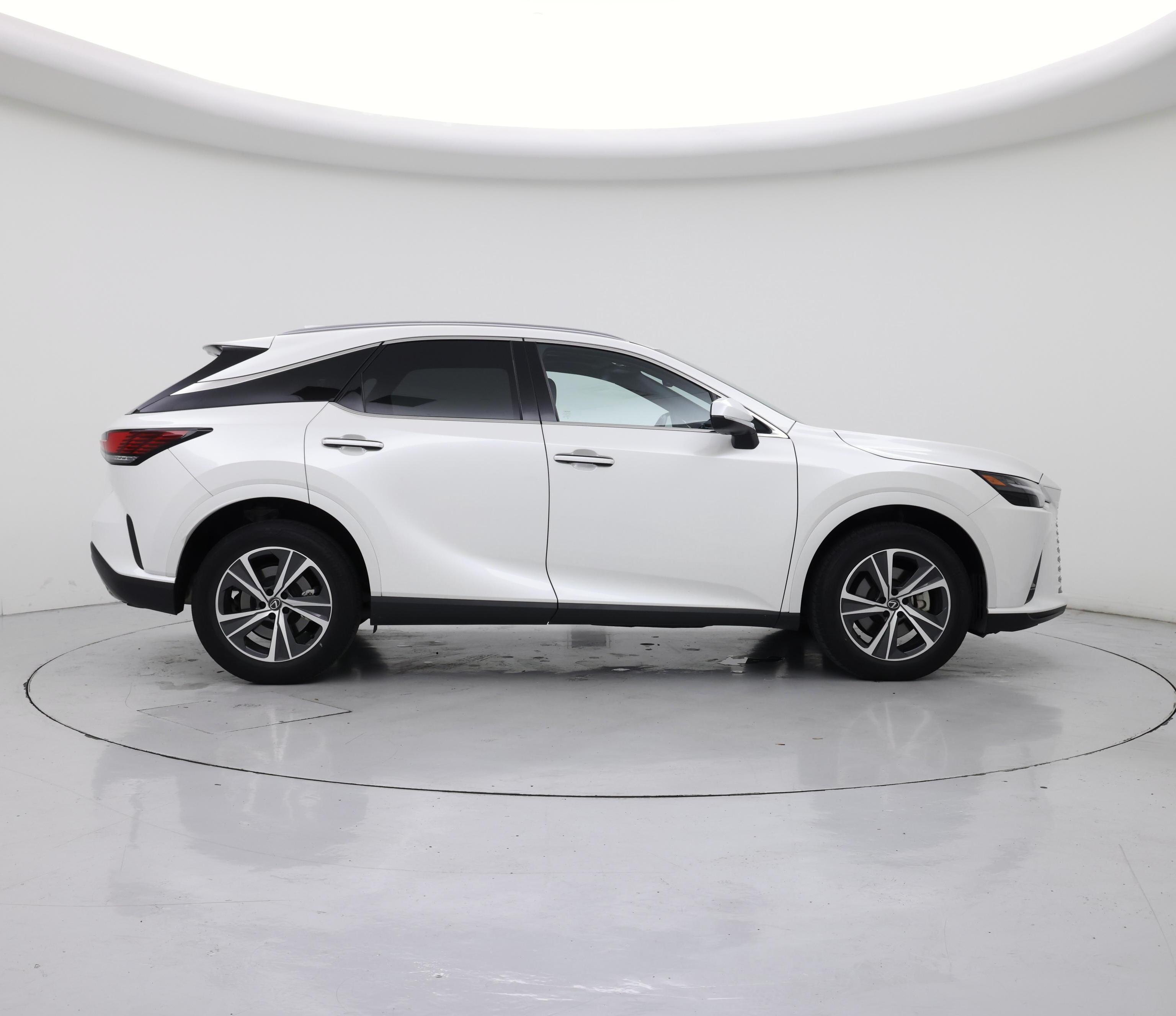 Thumbnail: 2024 Lexus RX - 7