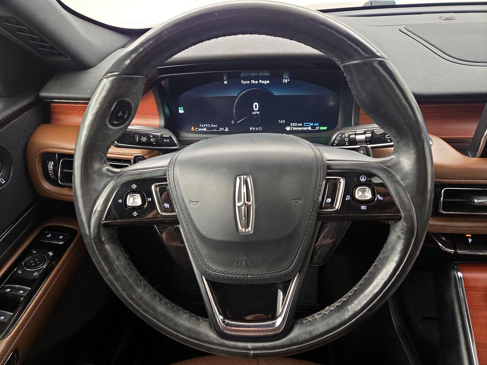 Thumbnail: 2020 Lincoln Aviator - 10