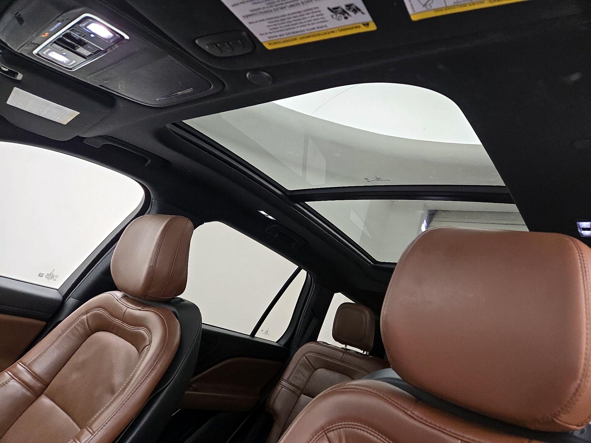 Thumbnail: 2020 Lincoln Aviator - 20
