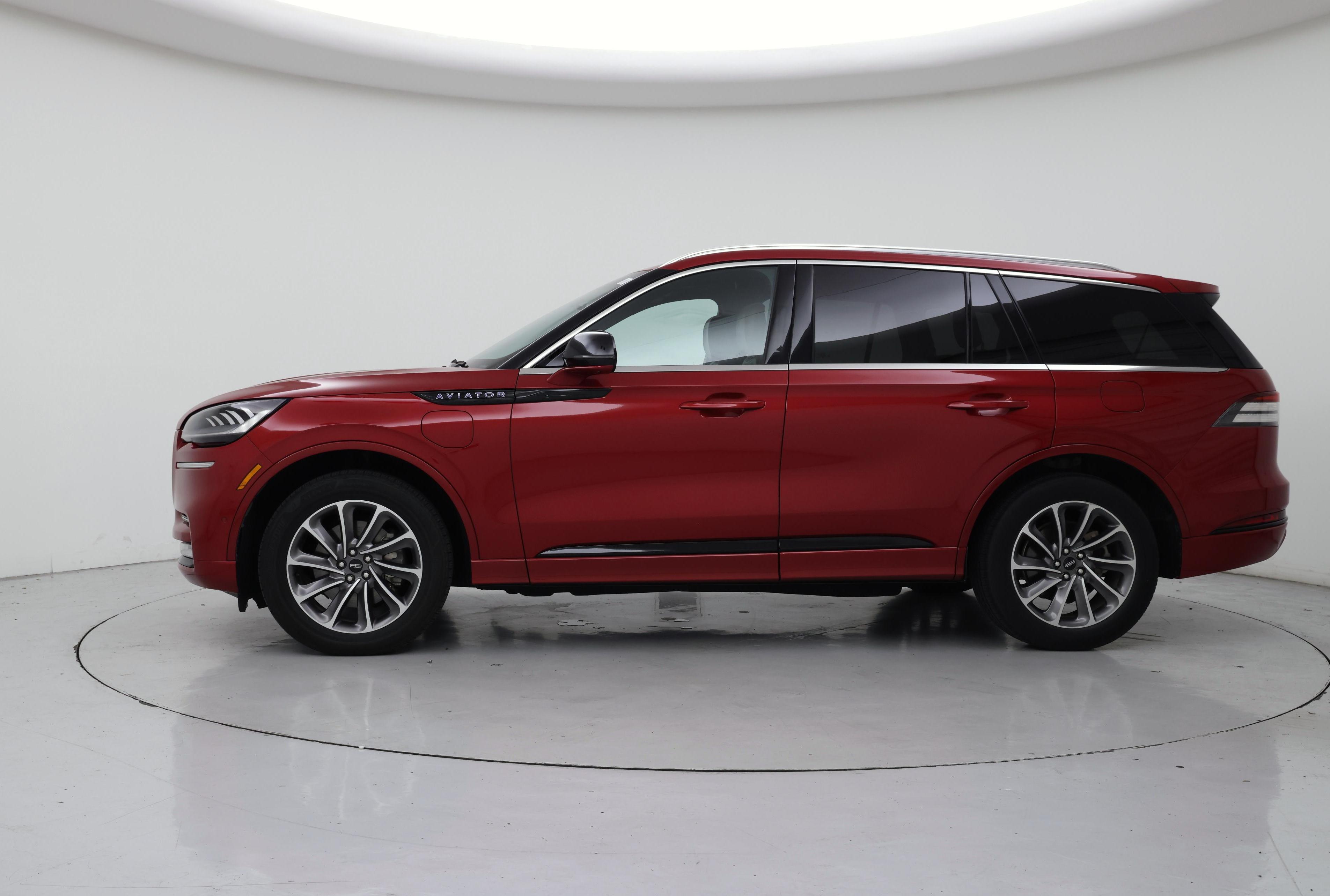Thumbnail: 2020 Lincoln Aviator - 3