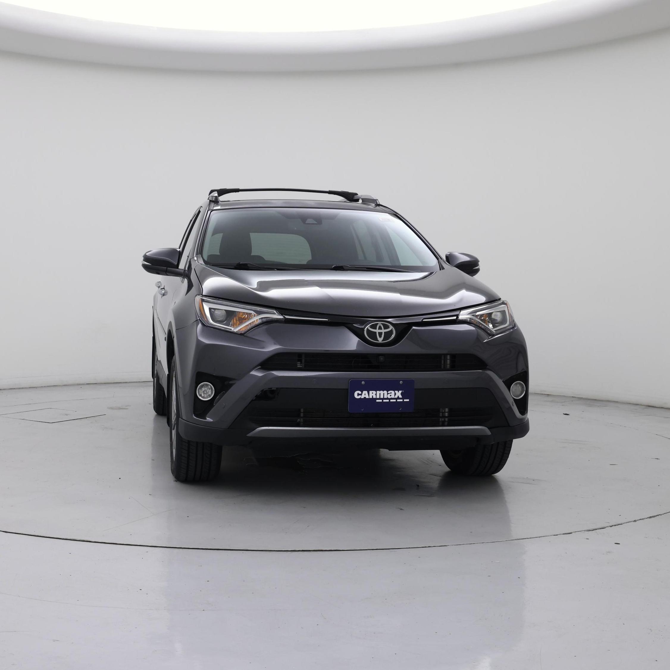 Thumbnail: 2017 Toyota RAV4 - 5