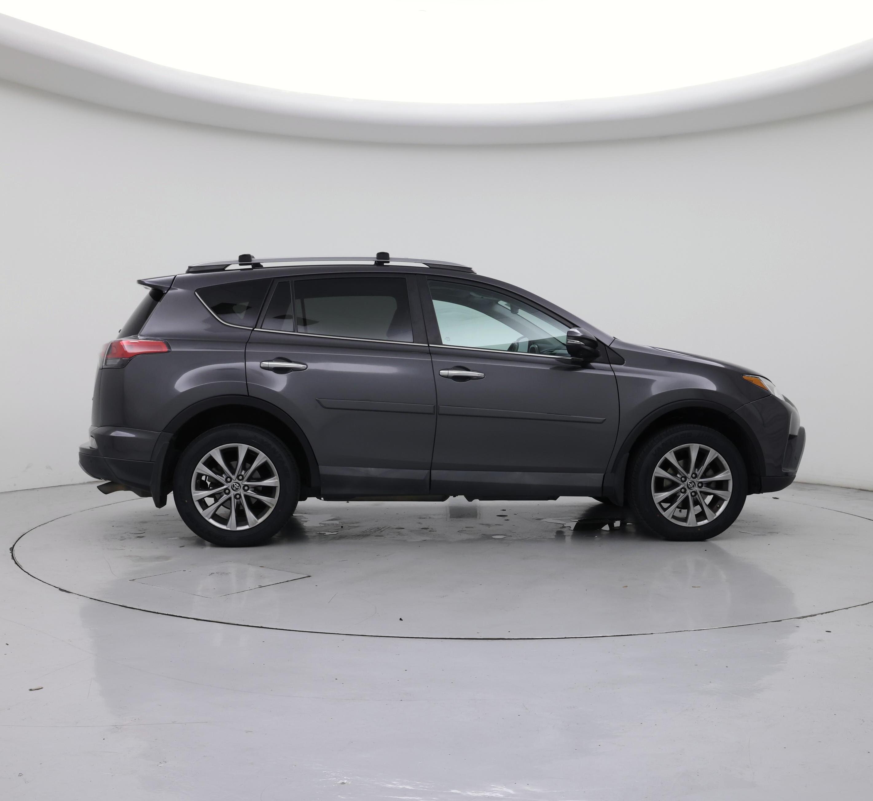 Thumbnail: 2017 Toyota RAV4 - 7