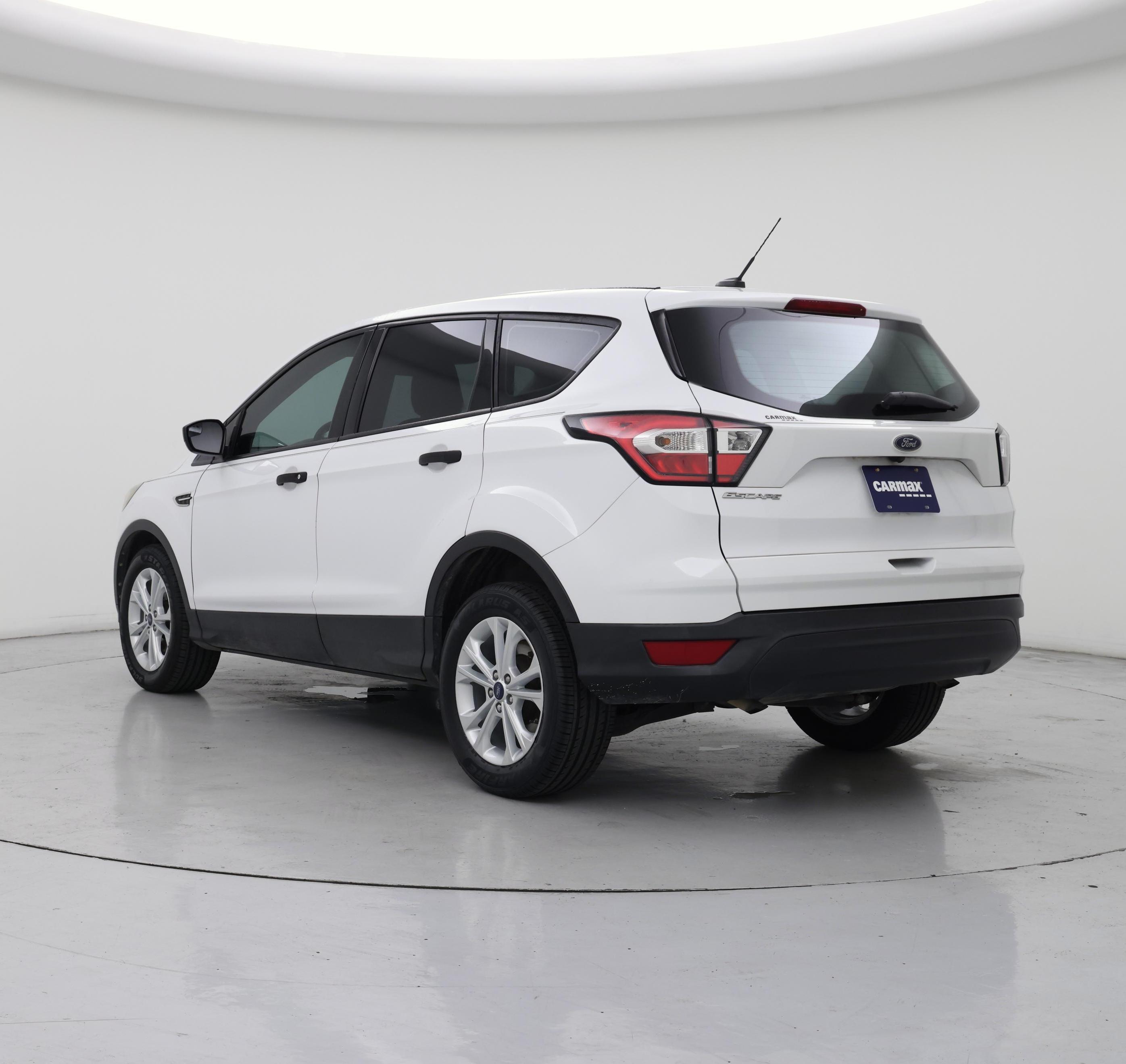 Thumbnail: 2018 Ford Escape - 2