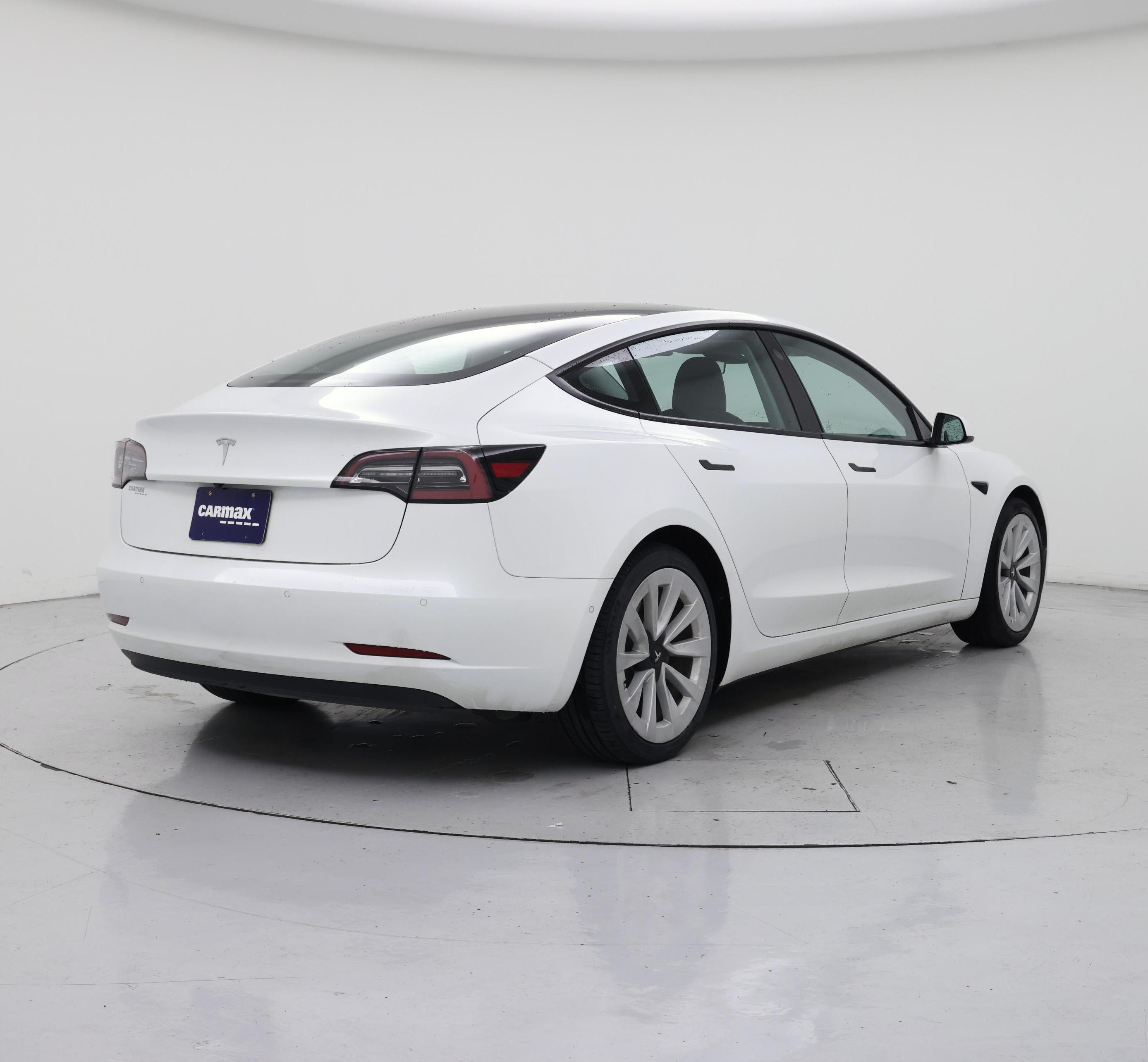 Thumbnail: 2021 Tesla Model 3 - 8
