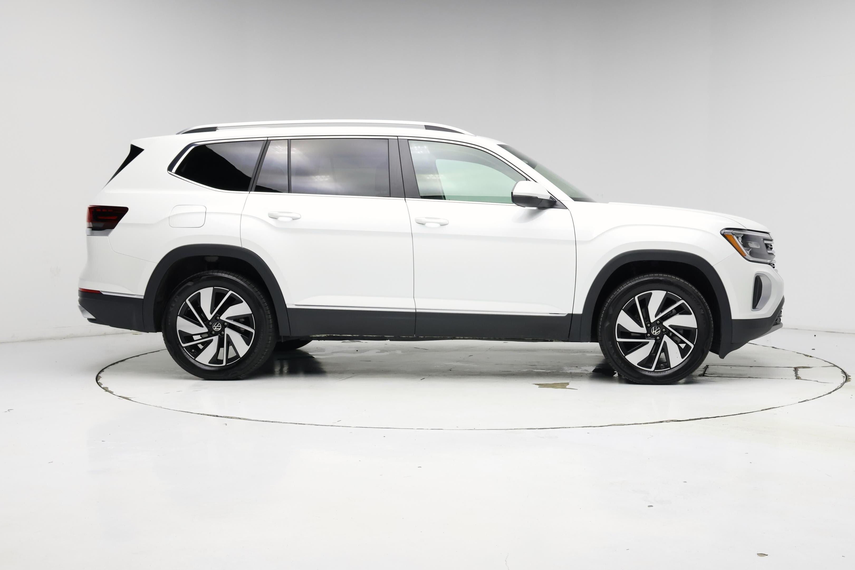 Thumbnail: 2025 Volkswagen Atlas - 7