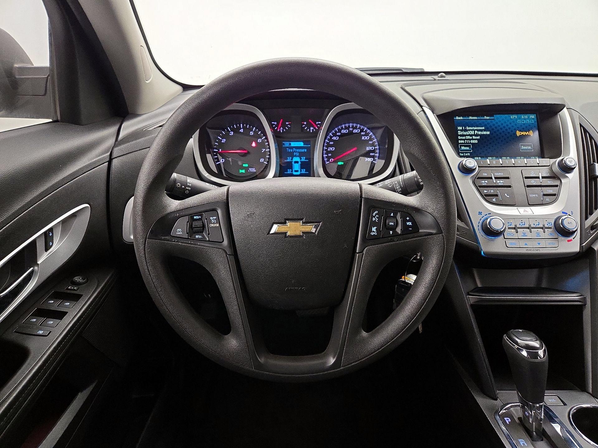 Thumbnail: 2016 Chevrolet Equinox - 10