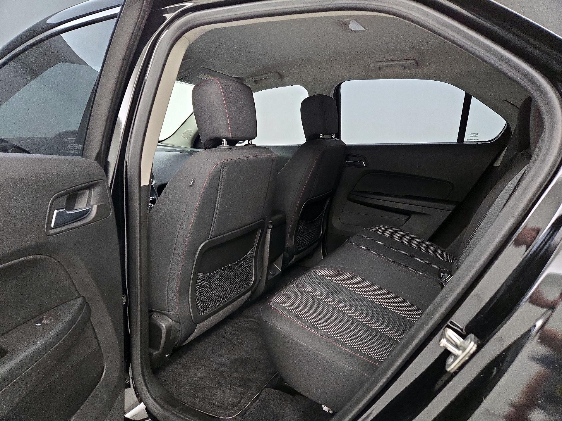 Thumbnail: 2016 Chevrolet Equinox - 18