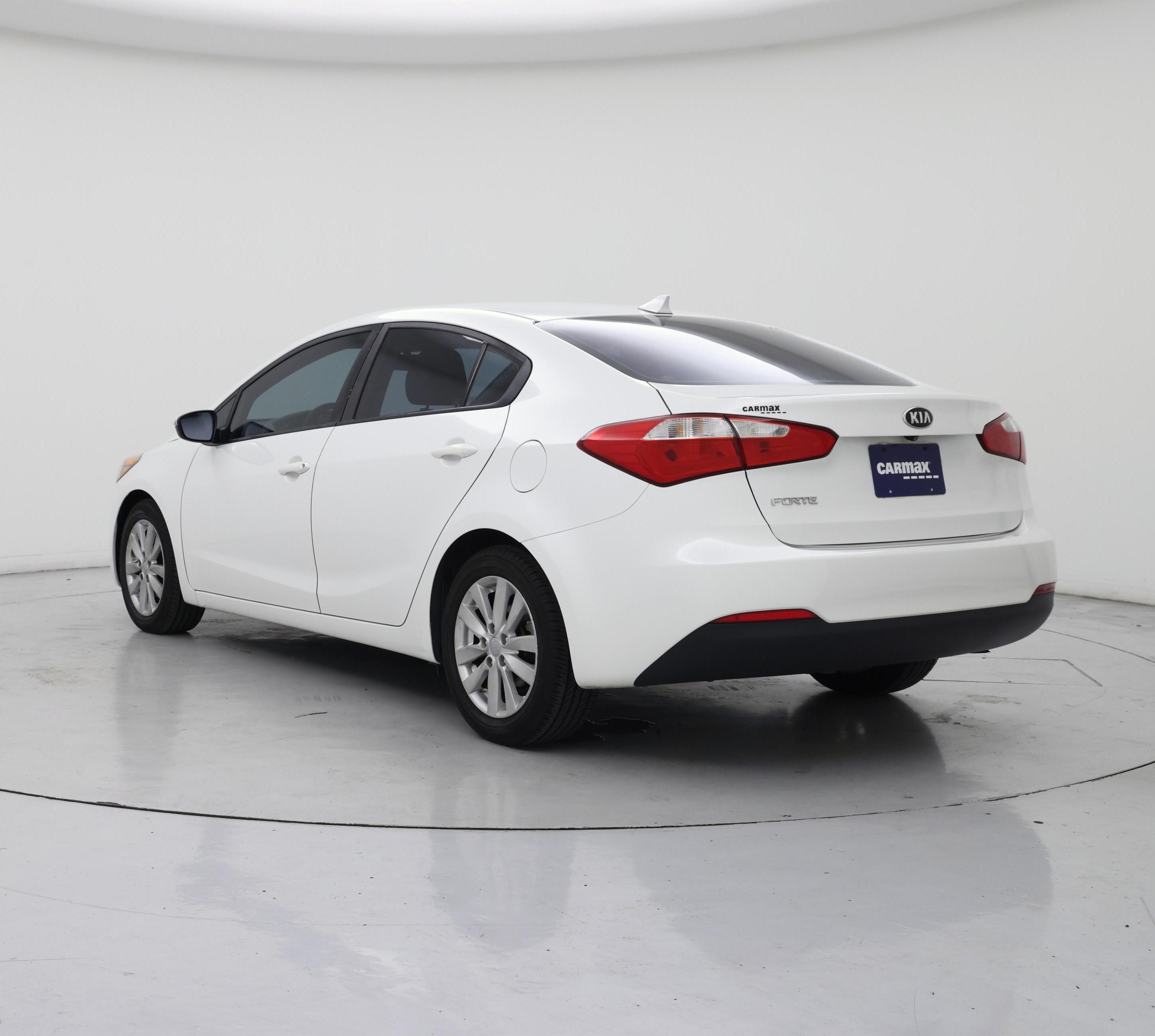 Thumbnail: 2016 Kia Forte - 2