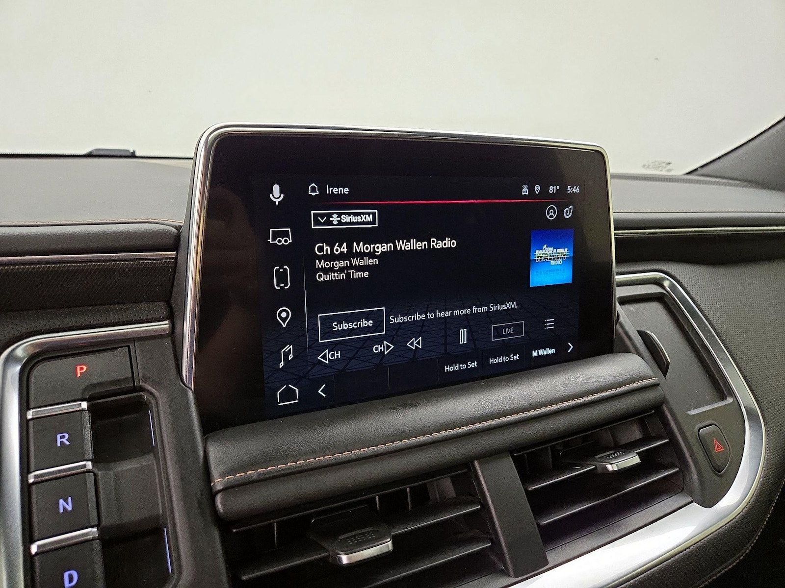 2022 GMC Yukon AT4 - Photo 17