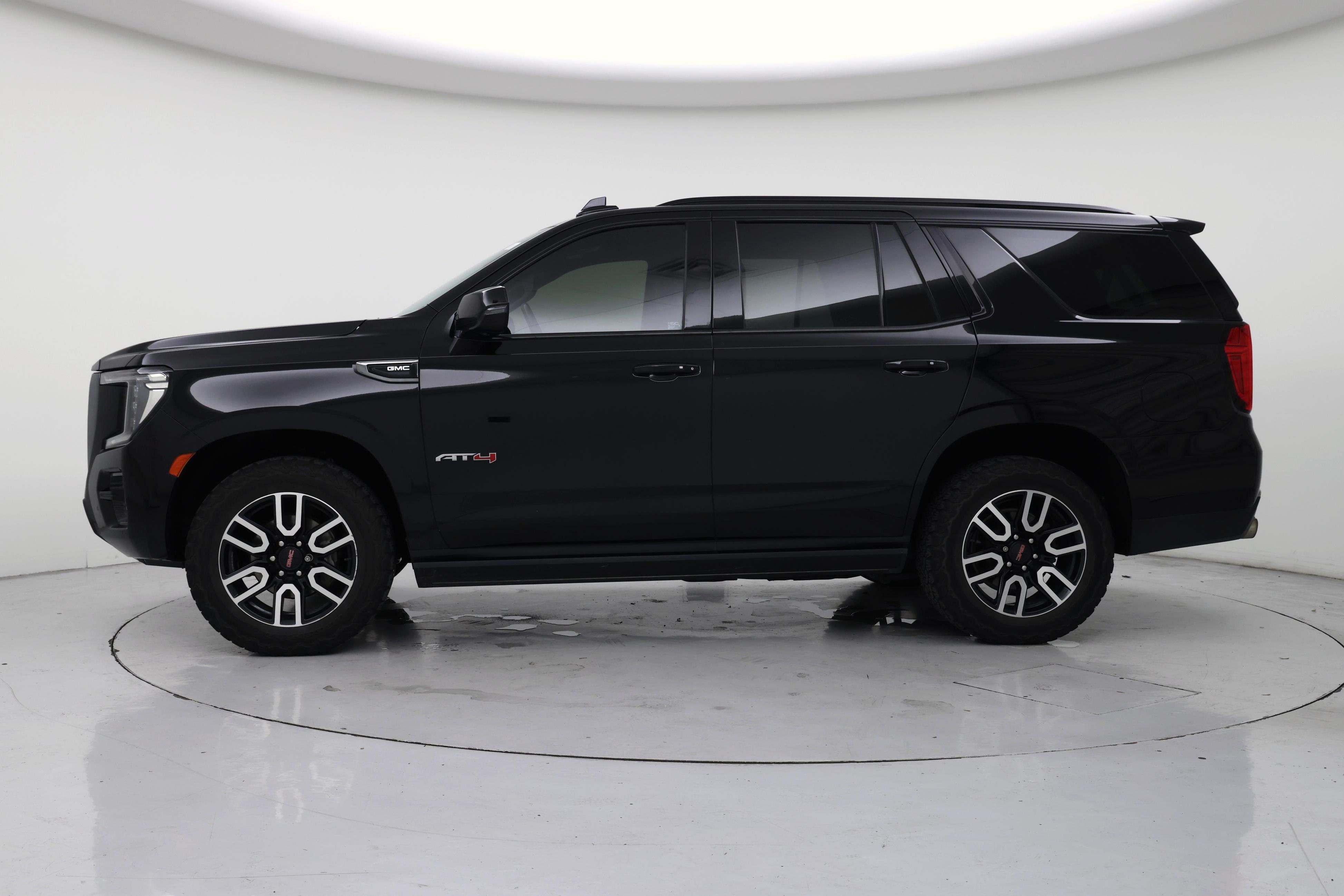 Thumbnail: 2022 GMC Yukon - 3