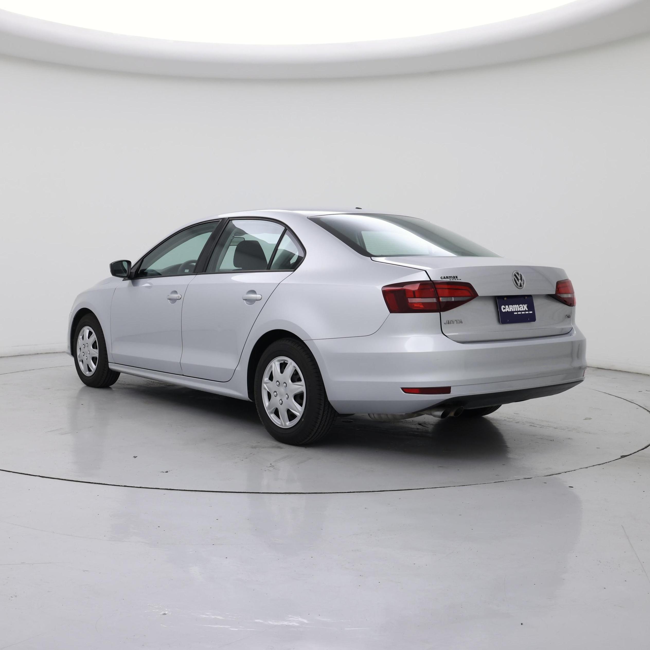 Thumbnail: 2016 Volkswagen Jetta - 2