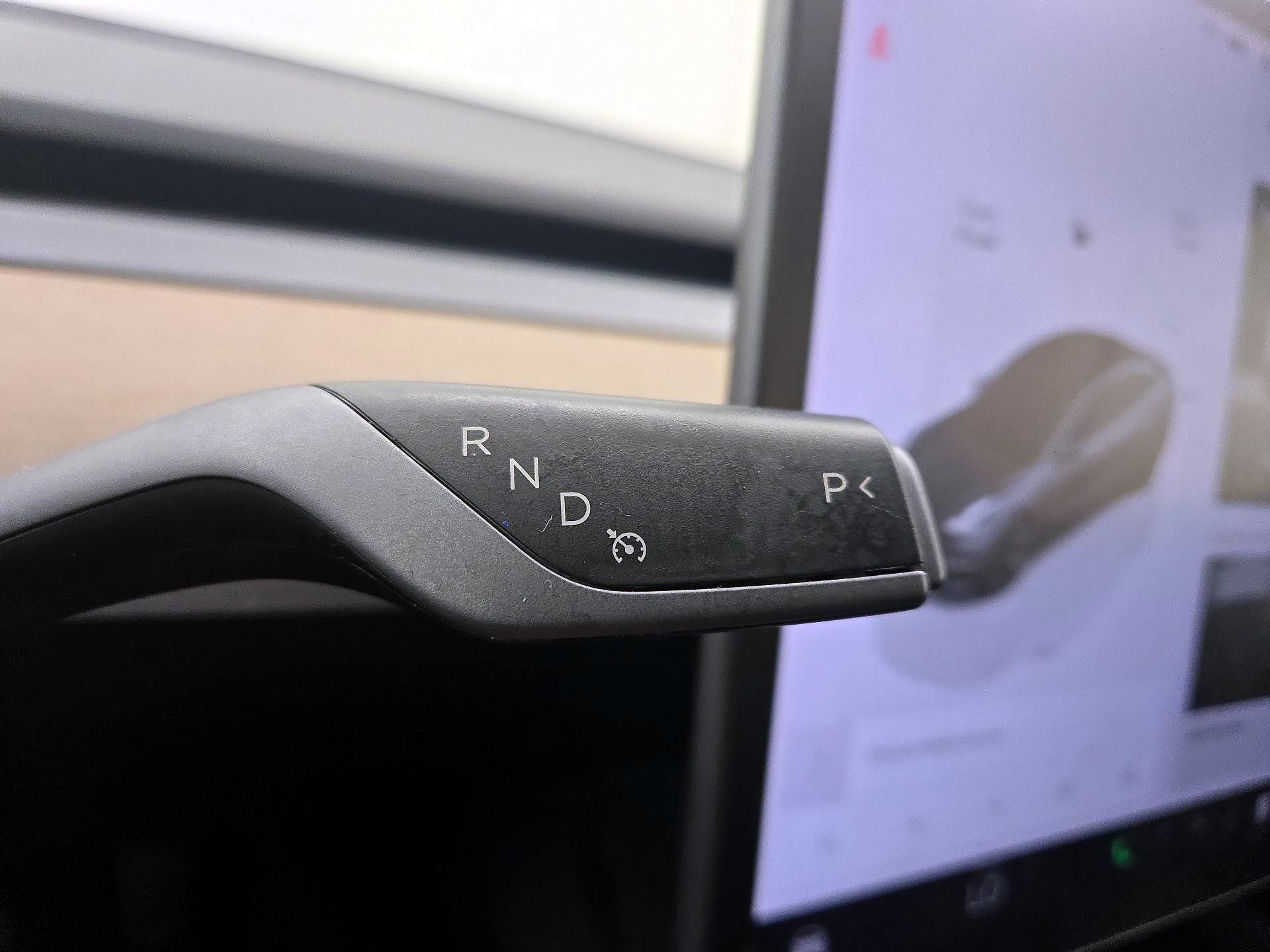 Thumbnail: 2023 Tesla Model 3 - 17