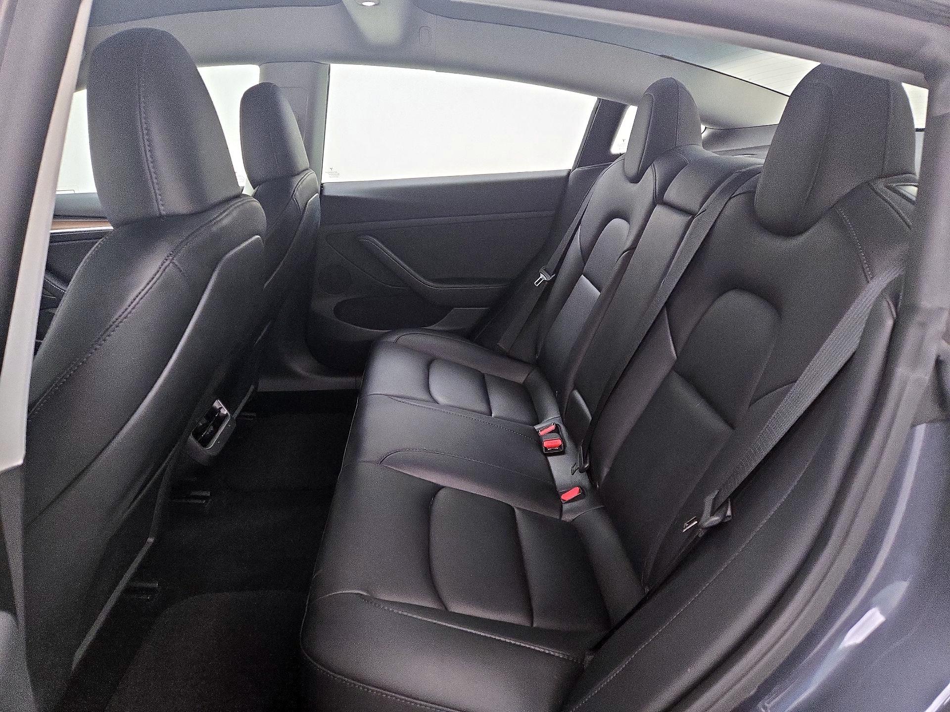 Thumbnail: 2023 Tesla Model 3 - 20