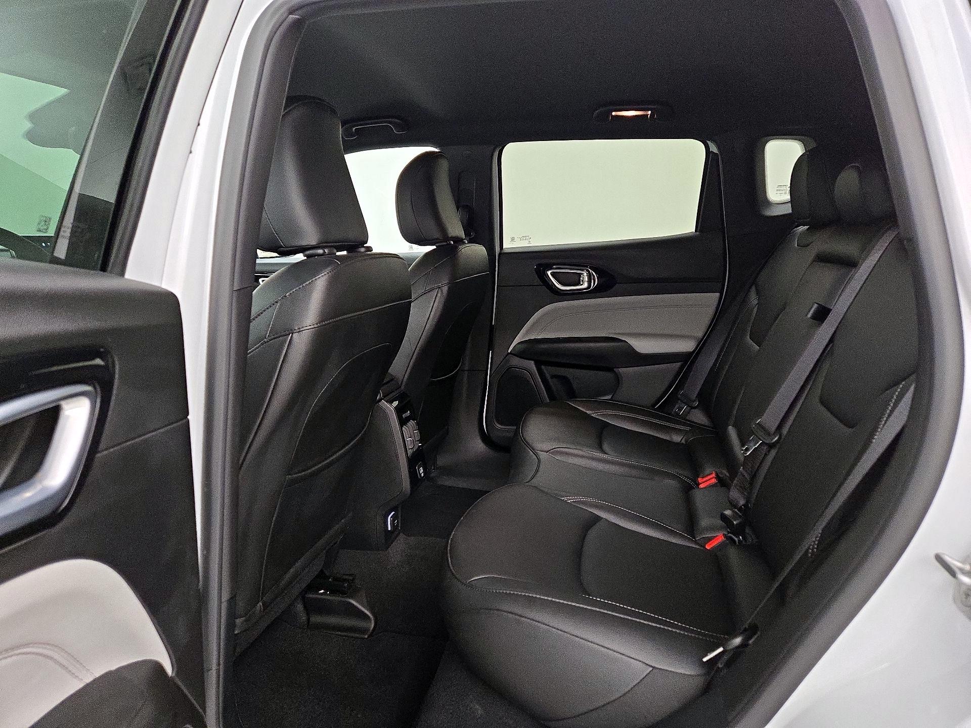 Thumbnail: 2025 Jeep Compass - 19
