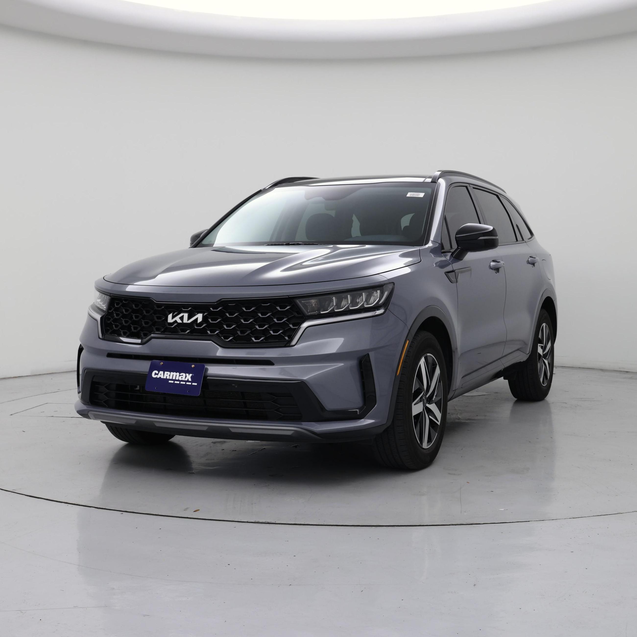 Thumbnail: 2023 Kia Sorento - 4