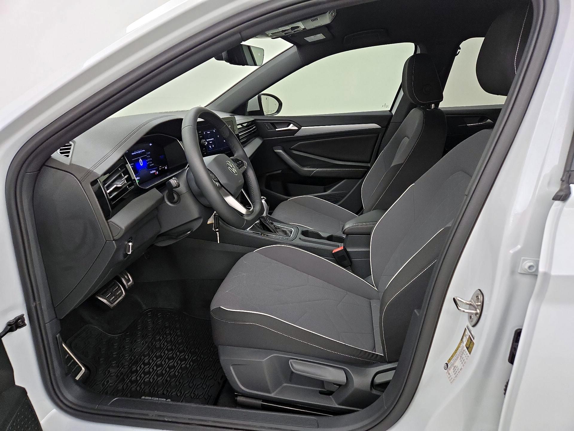 Thumbnail: 2026 Volkswagen Jetta - 11