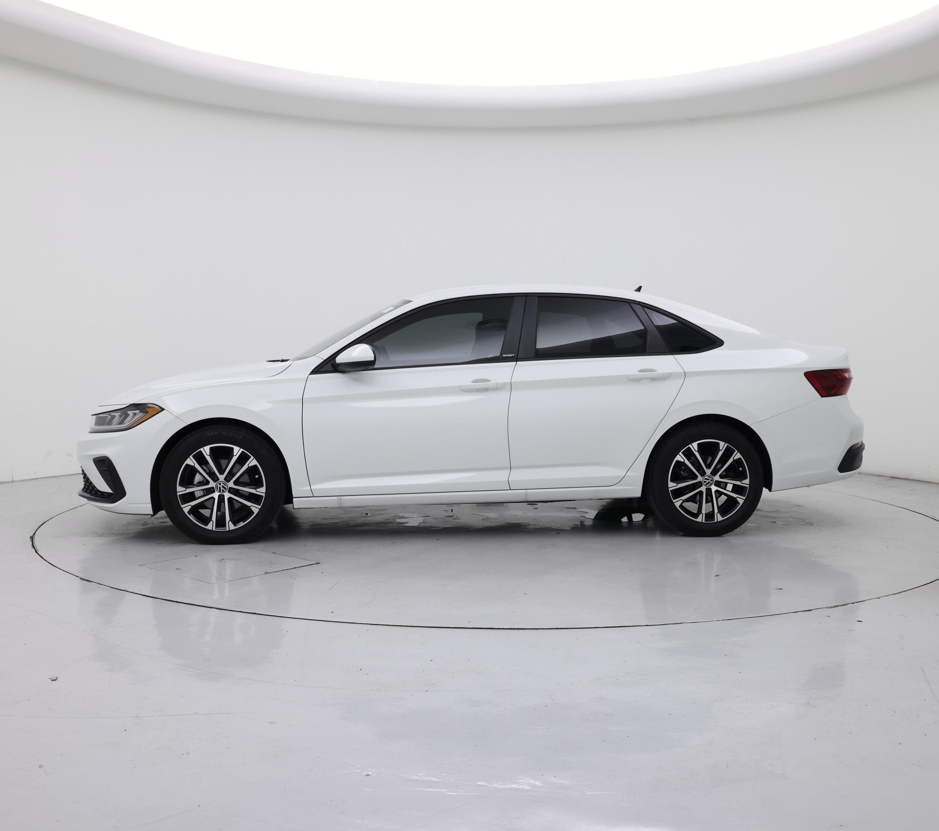 Thumbnail: 2026 Volkswagen Jetta - 3