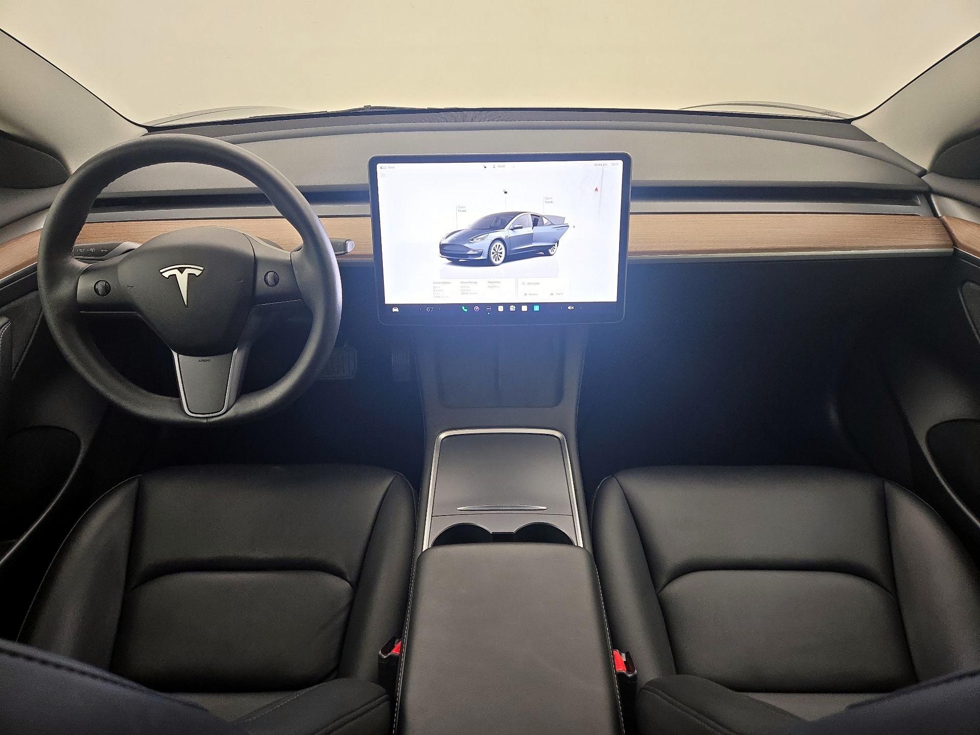 Thumbnail: 2023 Tesla Model 3 - 9