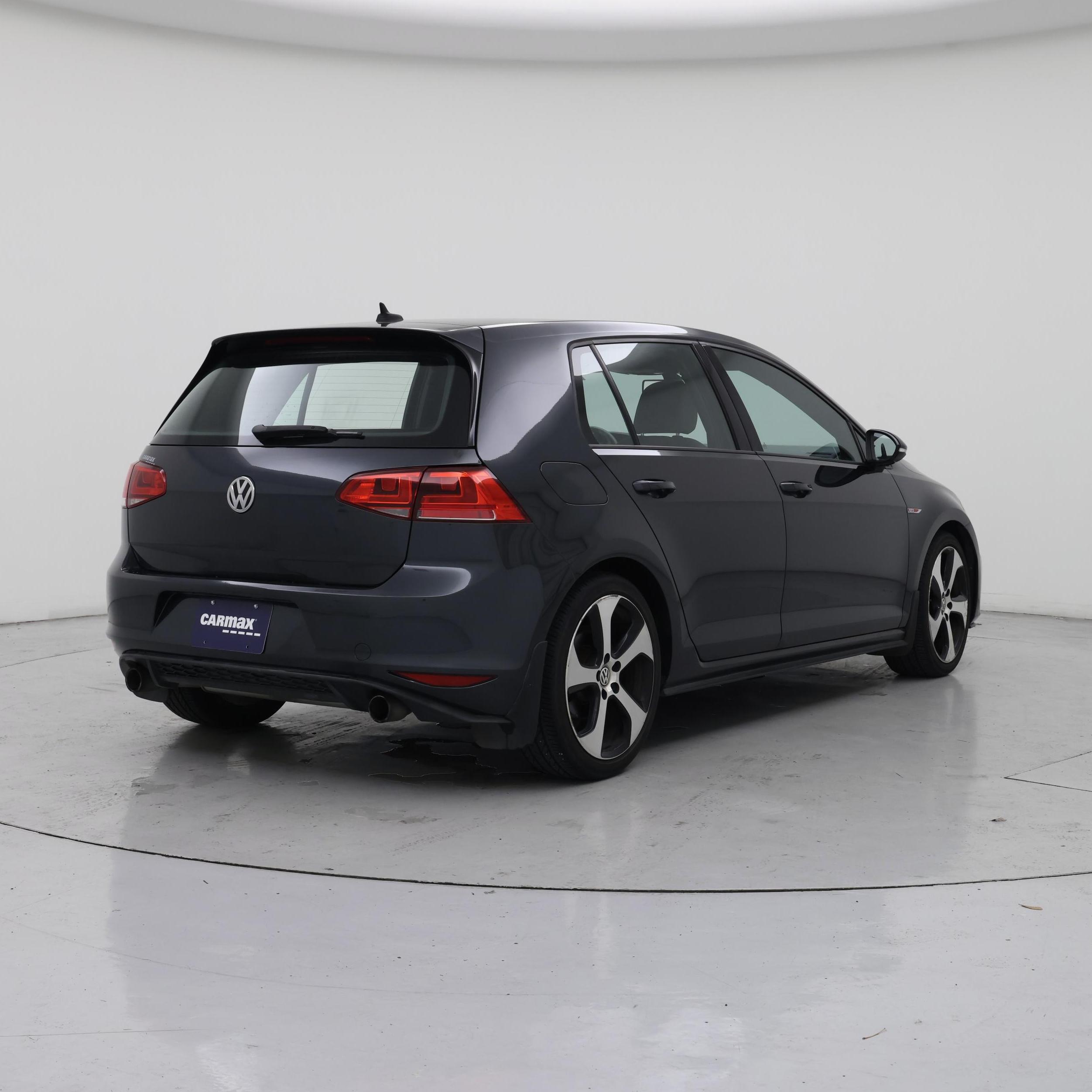 Thumbnail: 2016 Volkswagen Golf - 8
