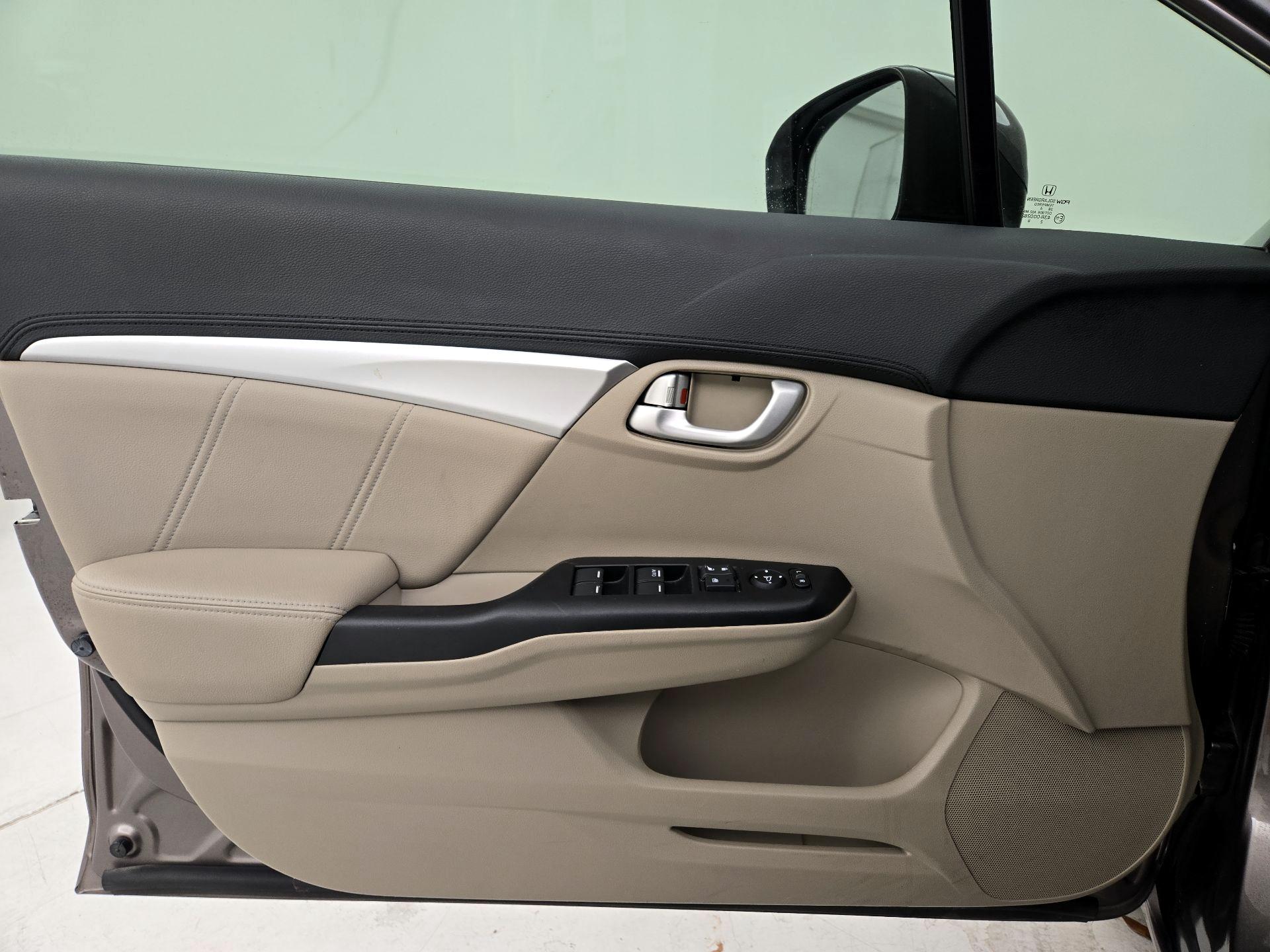Thumbnail: 2015 Honda Civic - 12