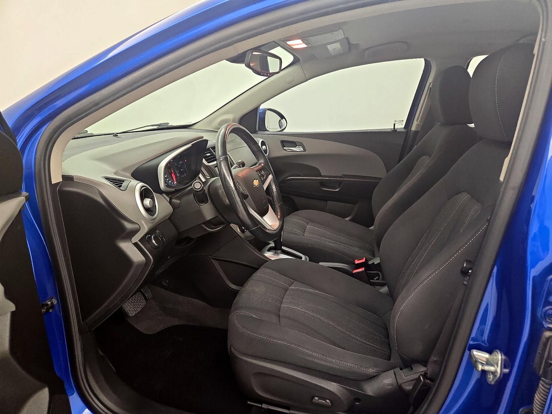 Thumbnail: 2018 Chevrolet Sonic - 11
