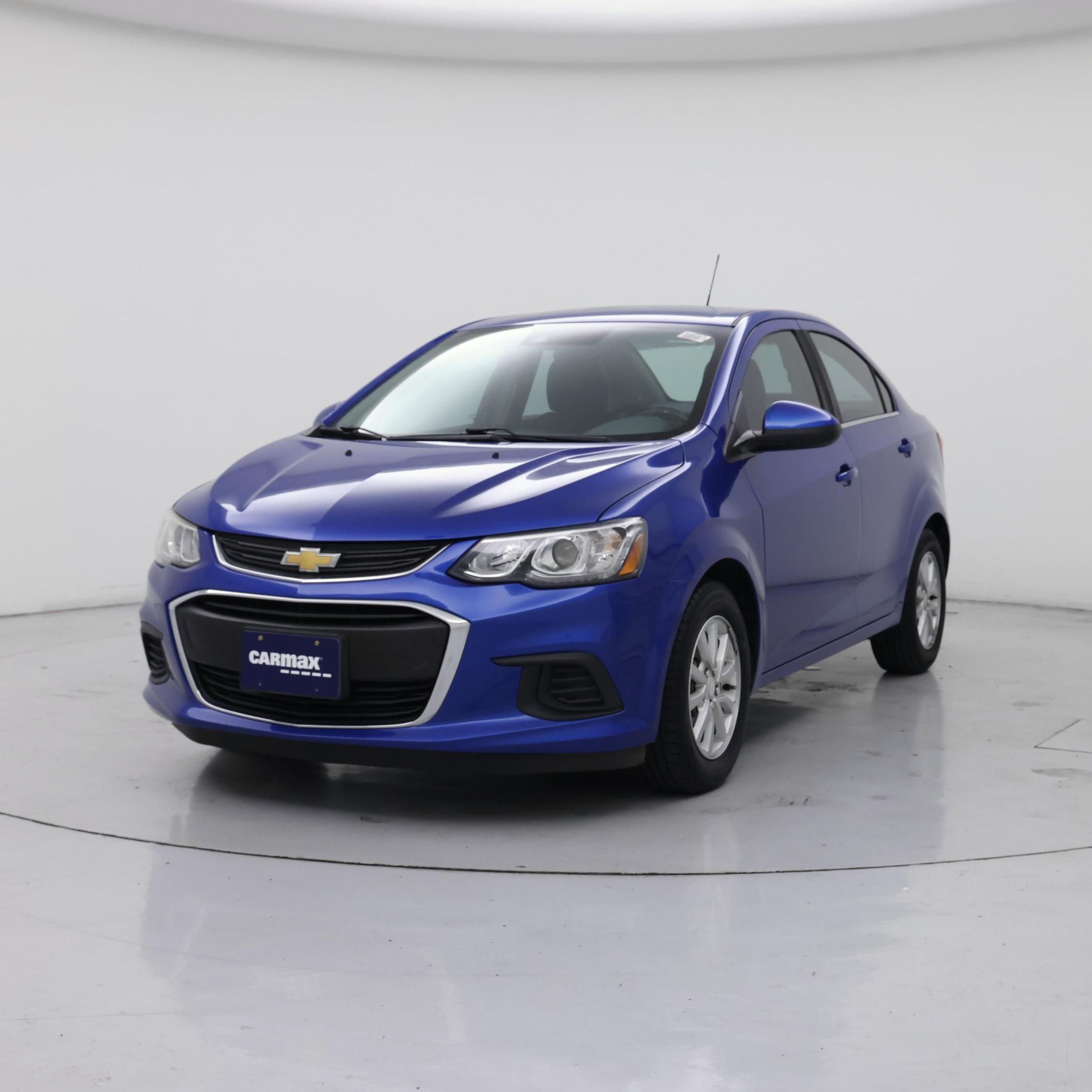 Thumbnail: 2018 Chevrolet Sonic - 4